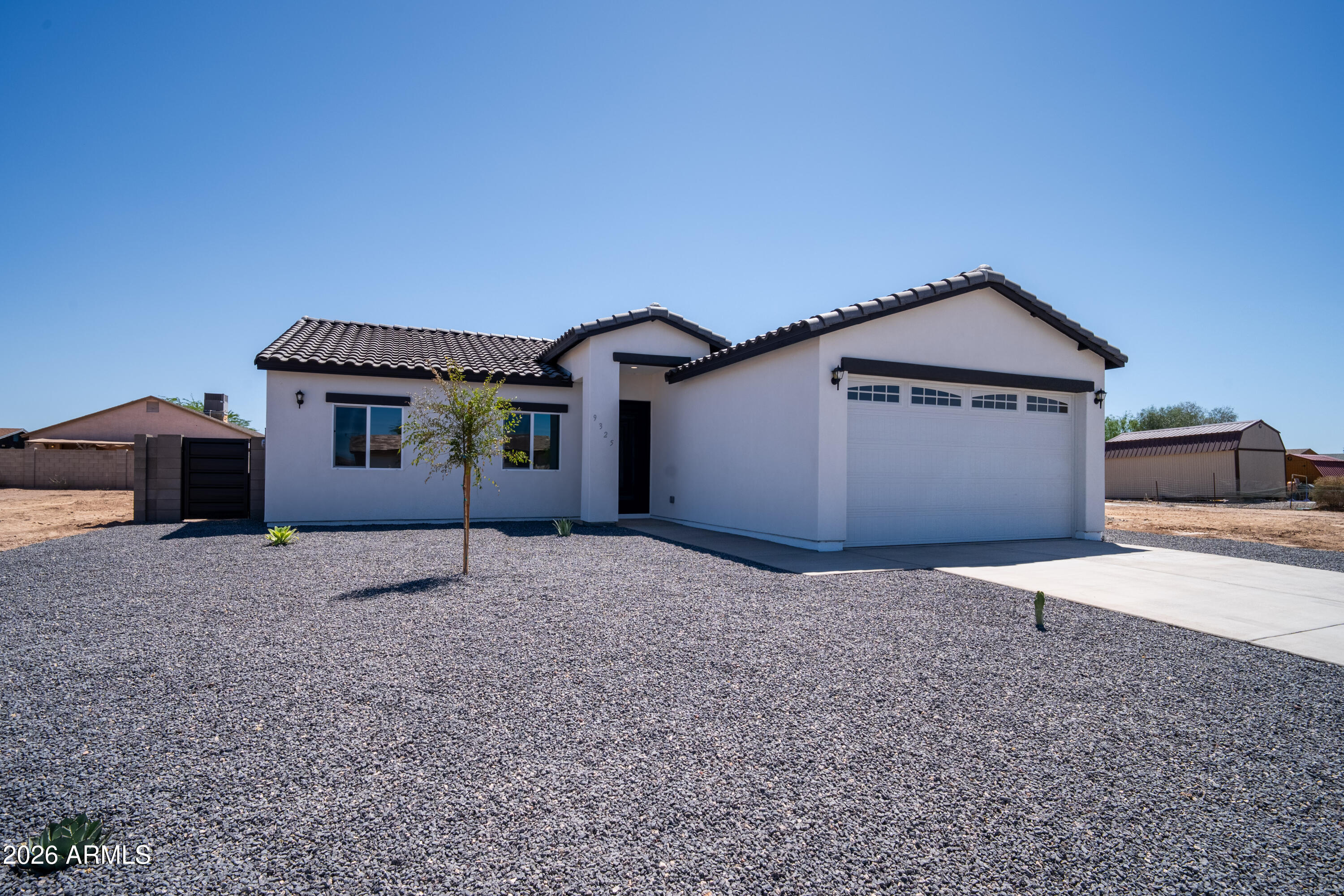 9325 W ONEIDA Drive, Arizona City, AZ 85123