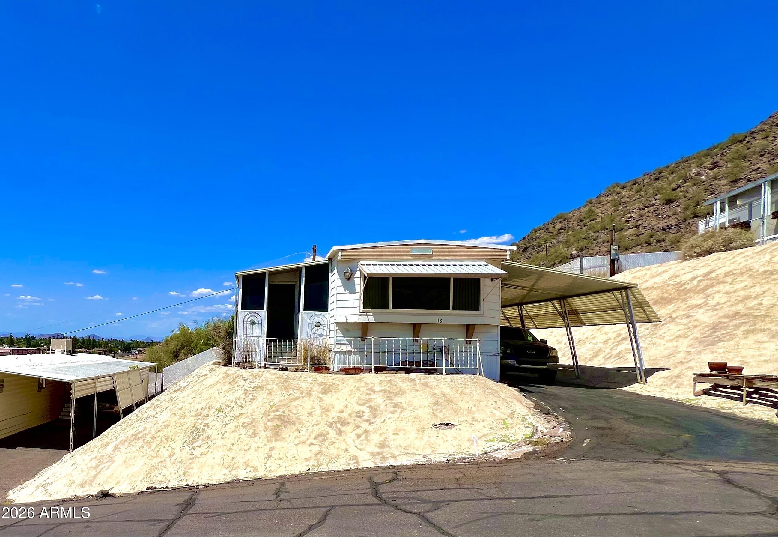 11811 N 19th Avenue 18, Phoenix, AZ 85029