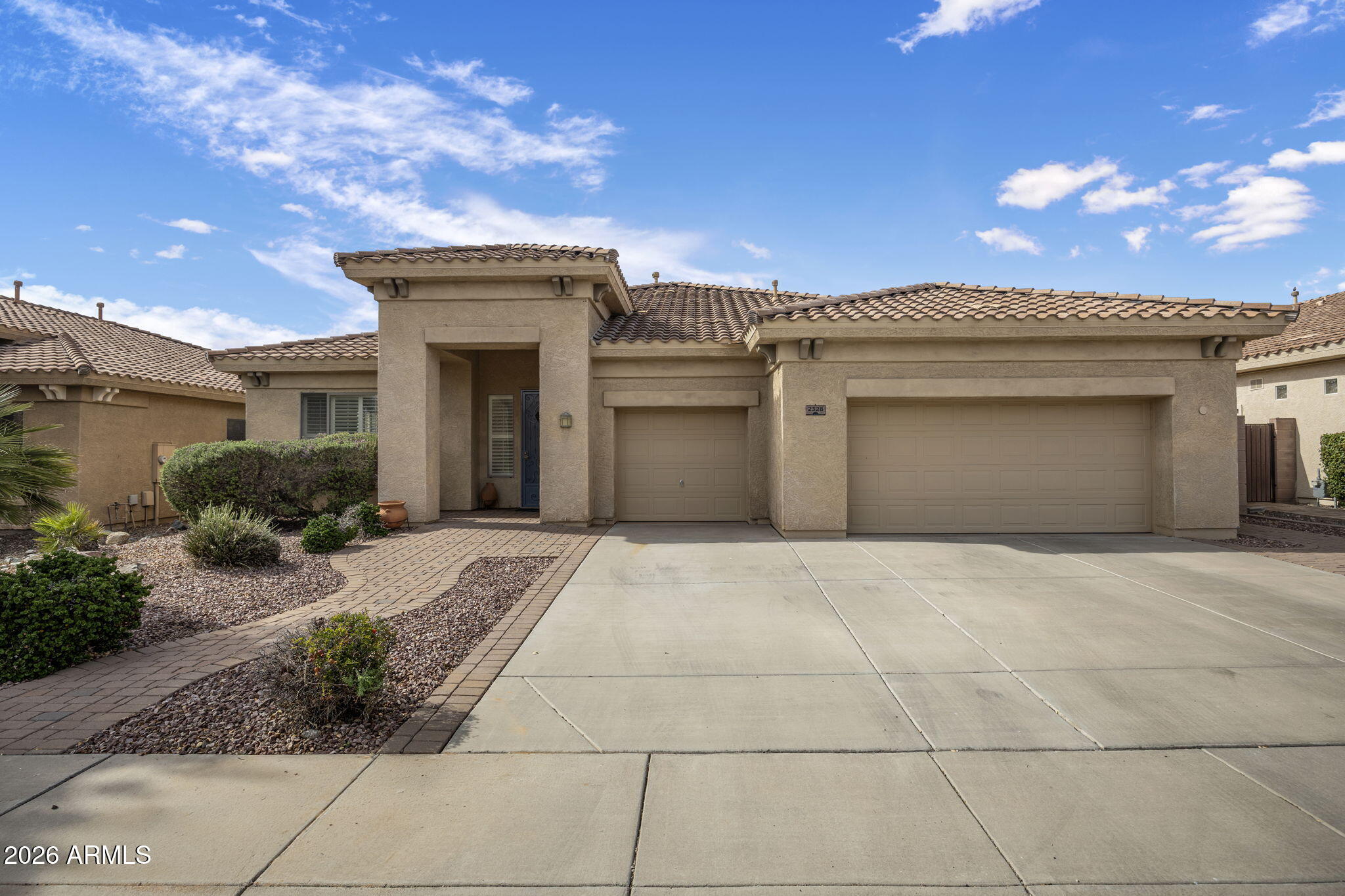 2328 W BLAYLOCK Drive, Phoenix, AZ 85085