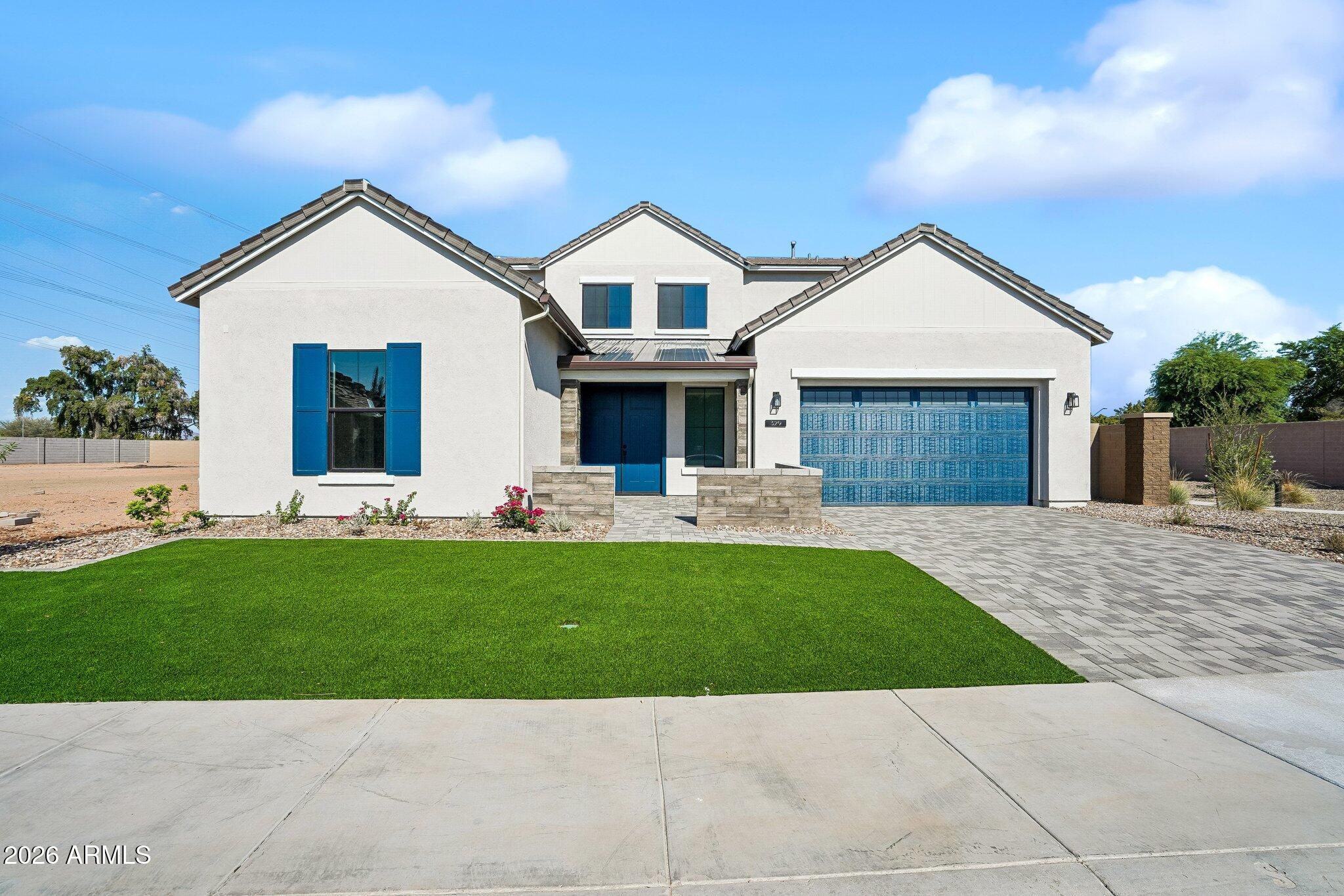 329 N SILVERADO Street, Gilbert, AZ 85234