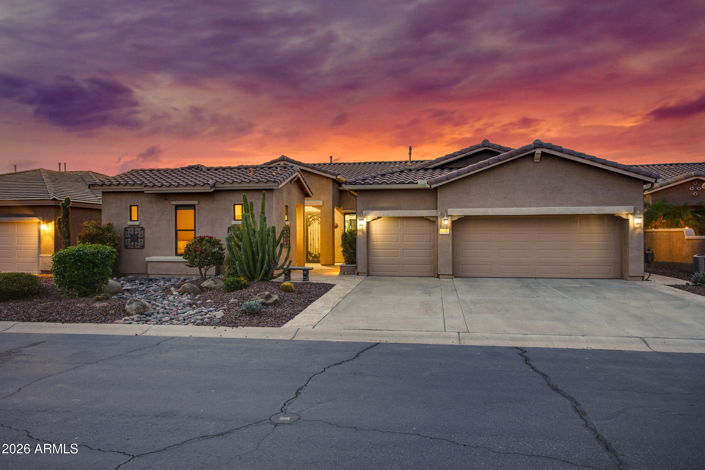 42584 W MALLARD Lane, Maricopa, AZ 85138