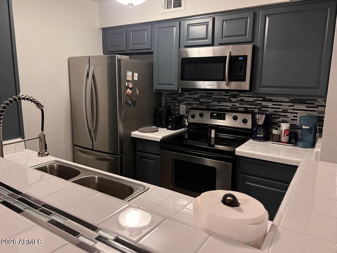 2025 E Campbell Avenue E 131, Phoenix, AZ 85016