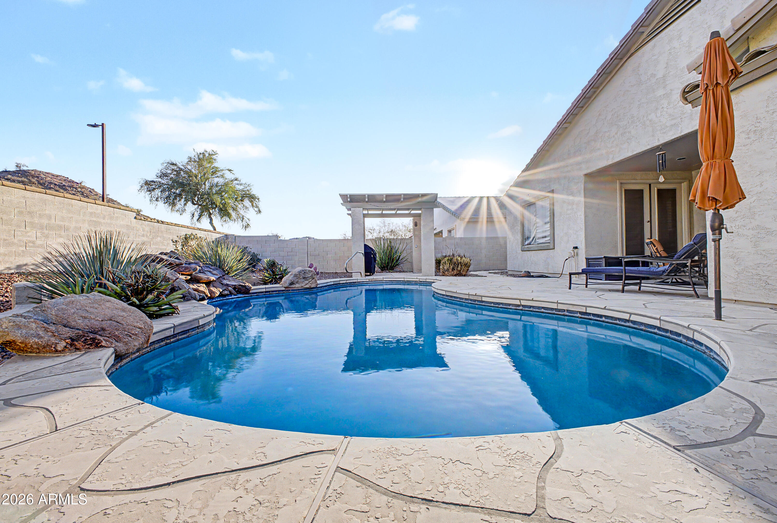 18575 W CAPISTRANO Avenue, Goodyear, AZ 85338
