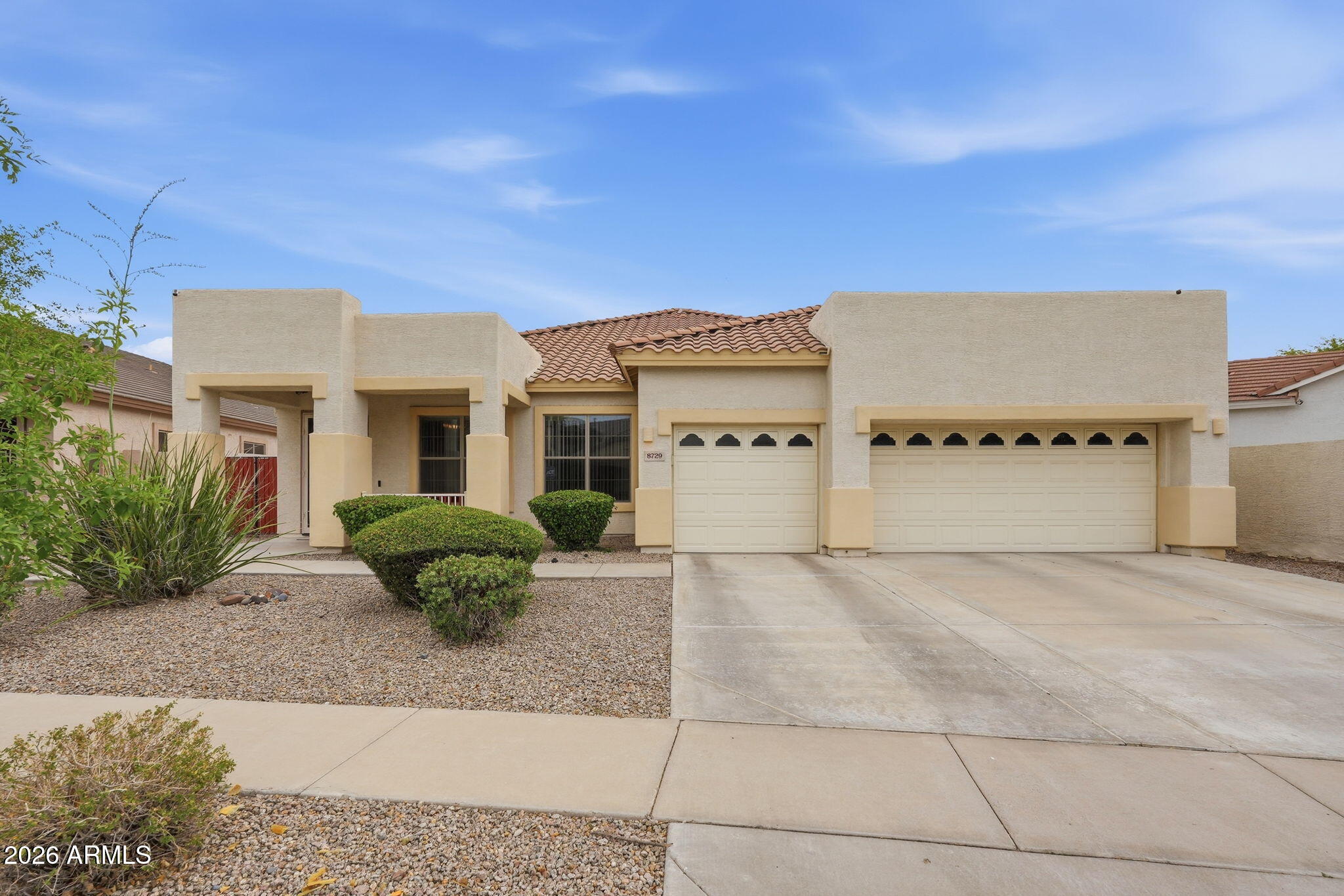 8729 W CAROLE Lane, Glendale, AZ 85305