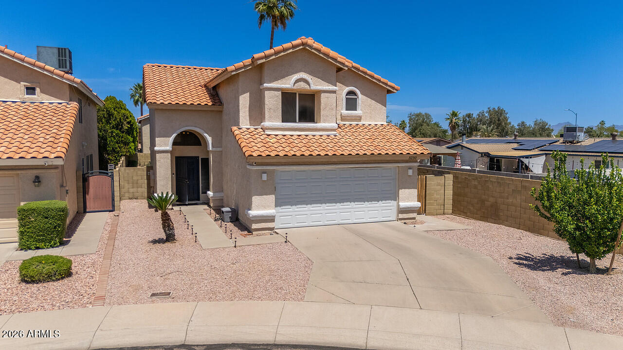 3230 E Altadena Avenue, Phoenix, AZ 85028