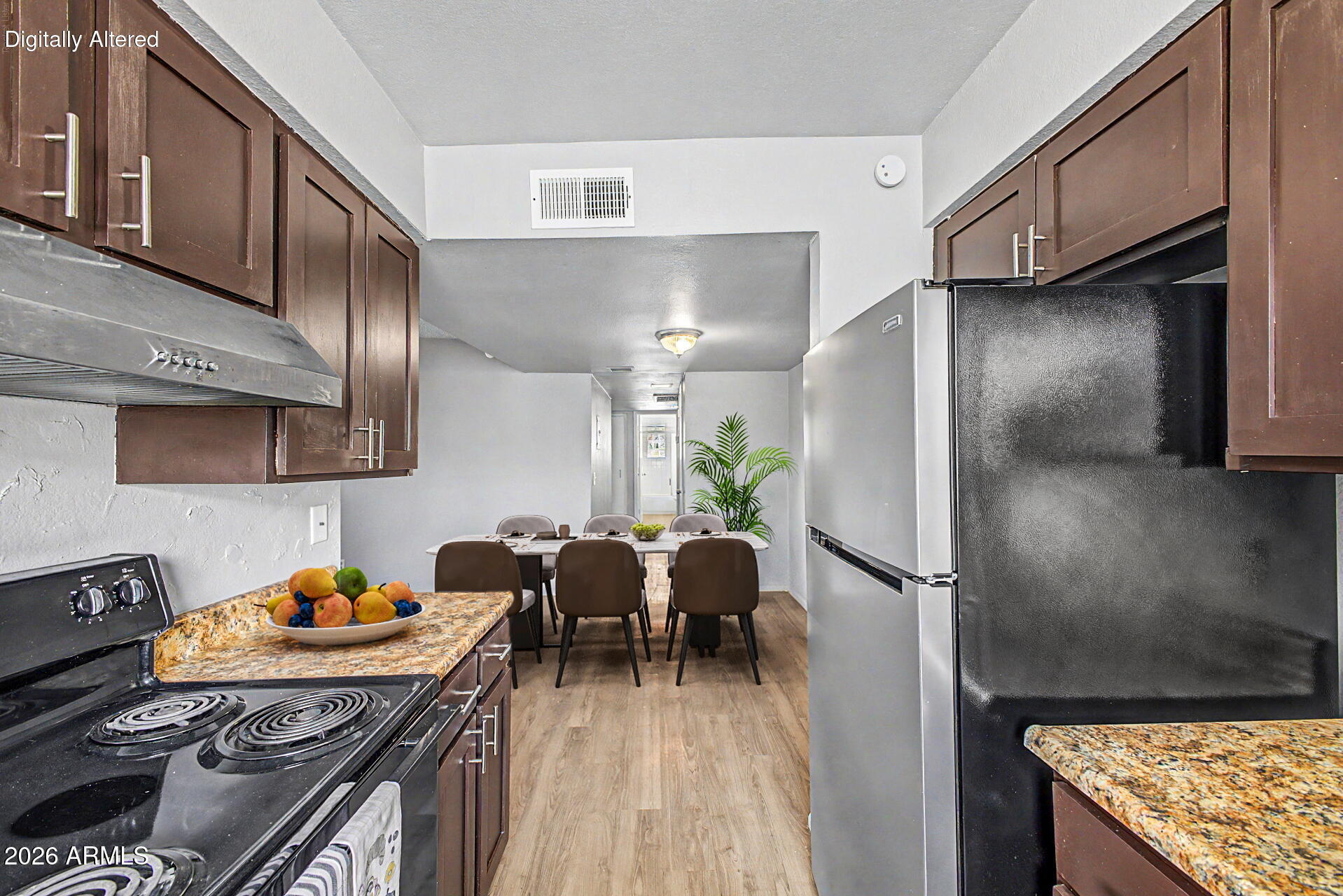 1209 N 47TH Place, Phoenix, AZ 85008