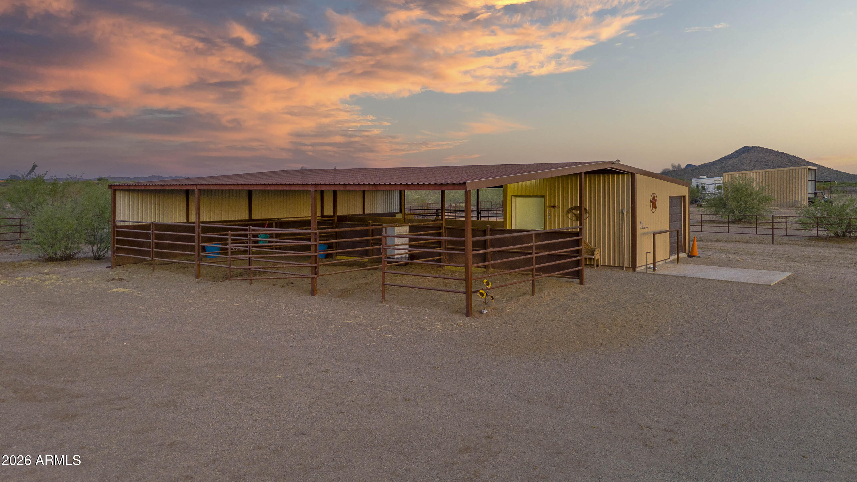 51921 N 461 Avenue, Wickenburg, AZ 85390
