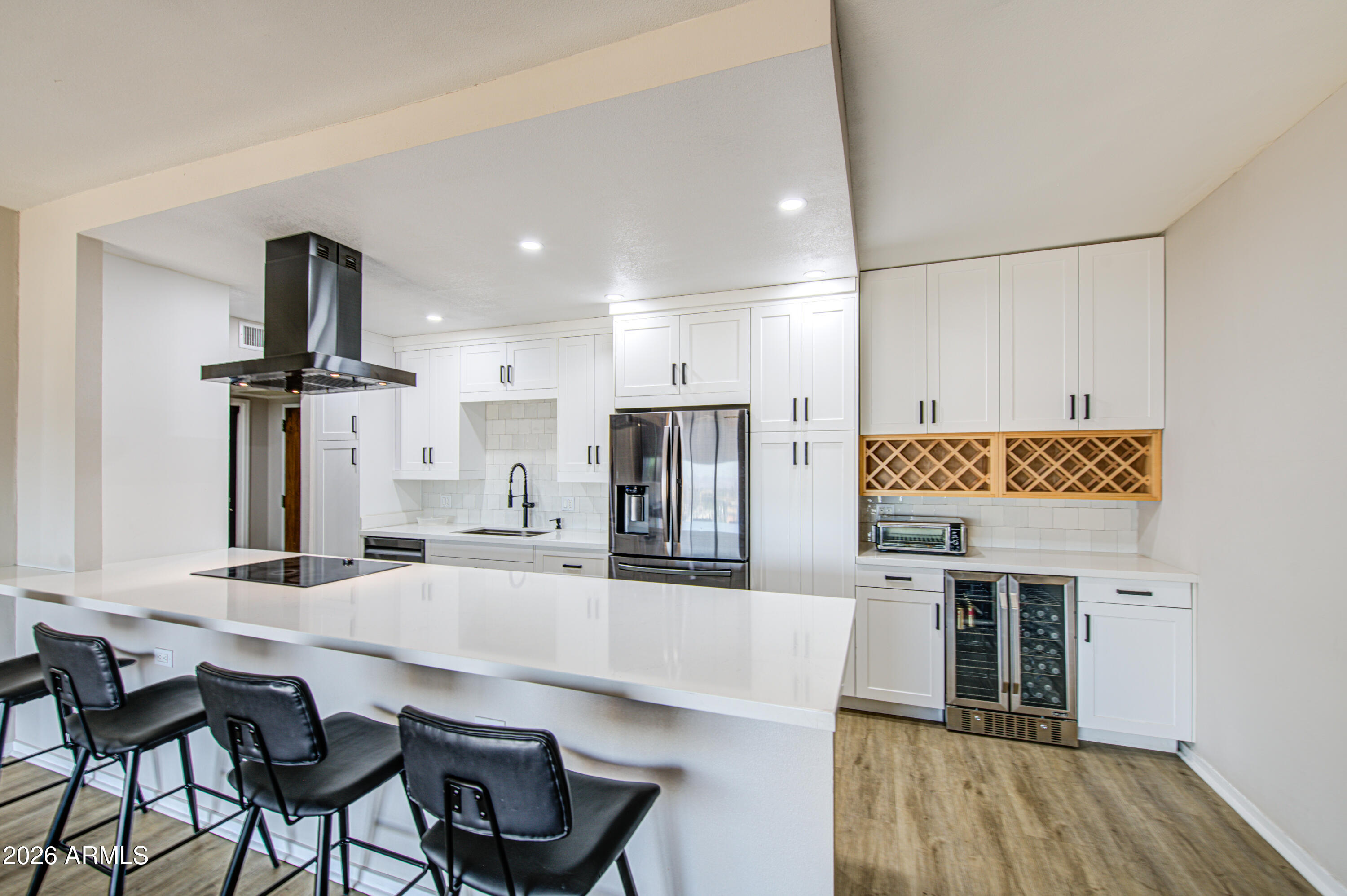 207 W CLARENDON Avenue 14A, Phoenix, AZ 85013