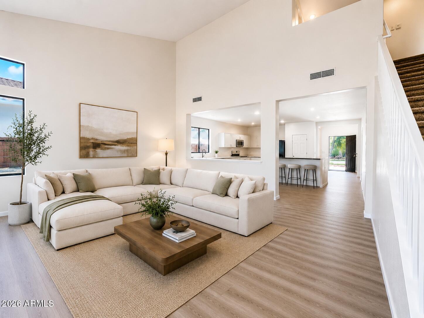 8212 W FOREST GROVE Avenue, Phoenix, AZ 85043