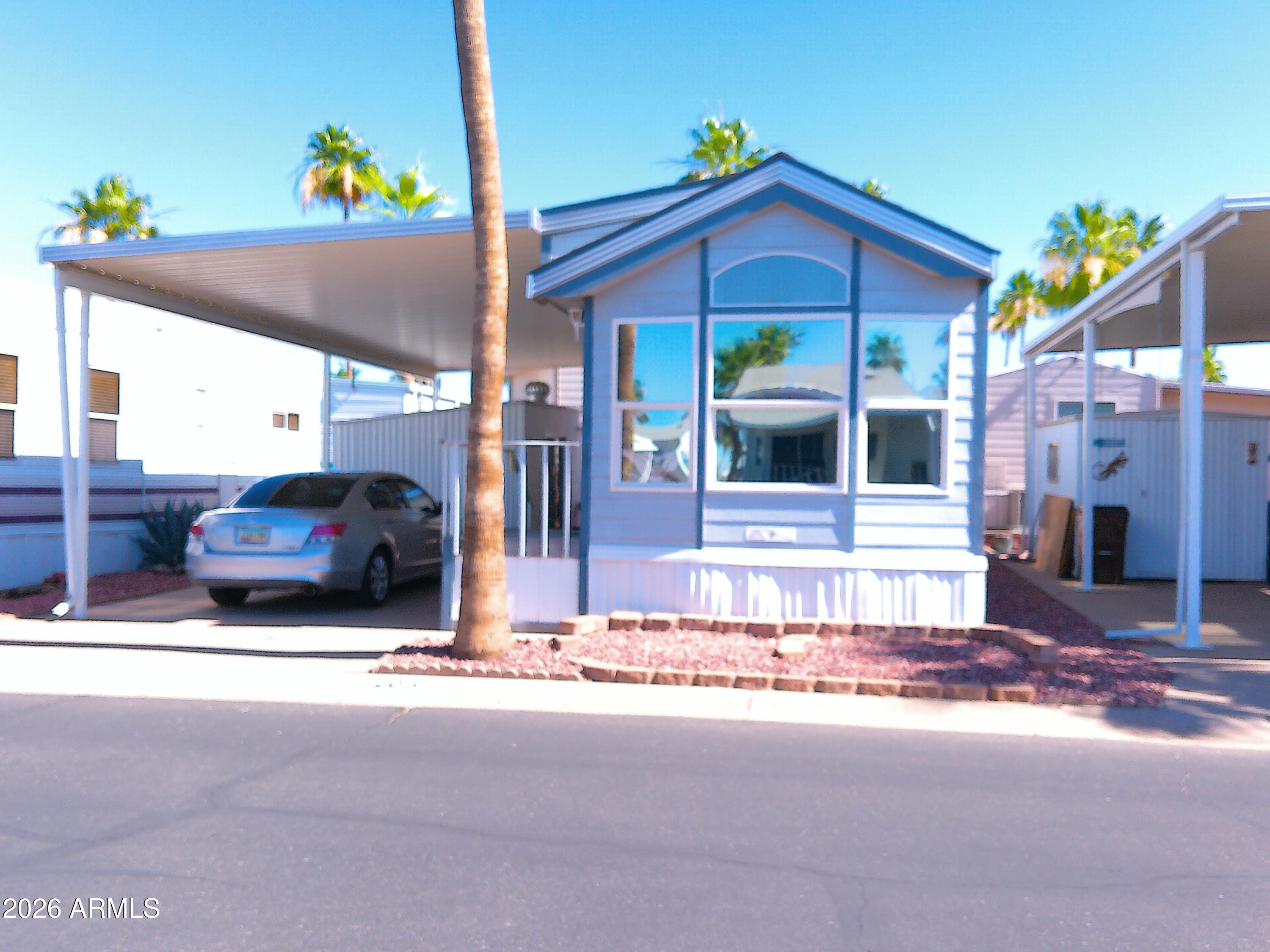 203 NIGHTDIGGER Drive 203, Apache Junction, AZ 85119