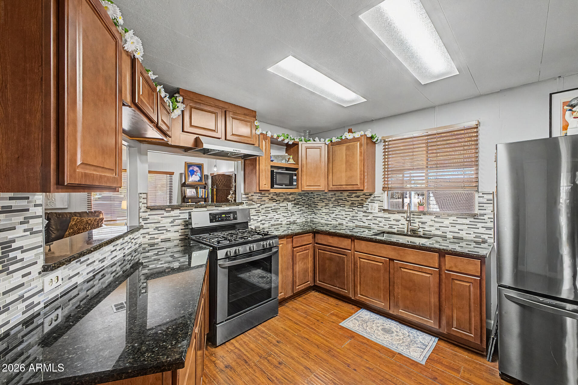 120 N VAL VISTA Drive 207, Mesa, AZ 85213