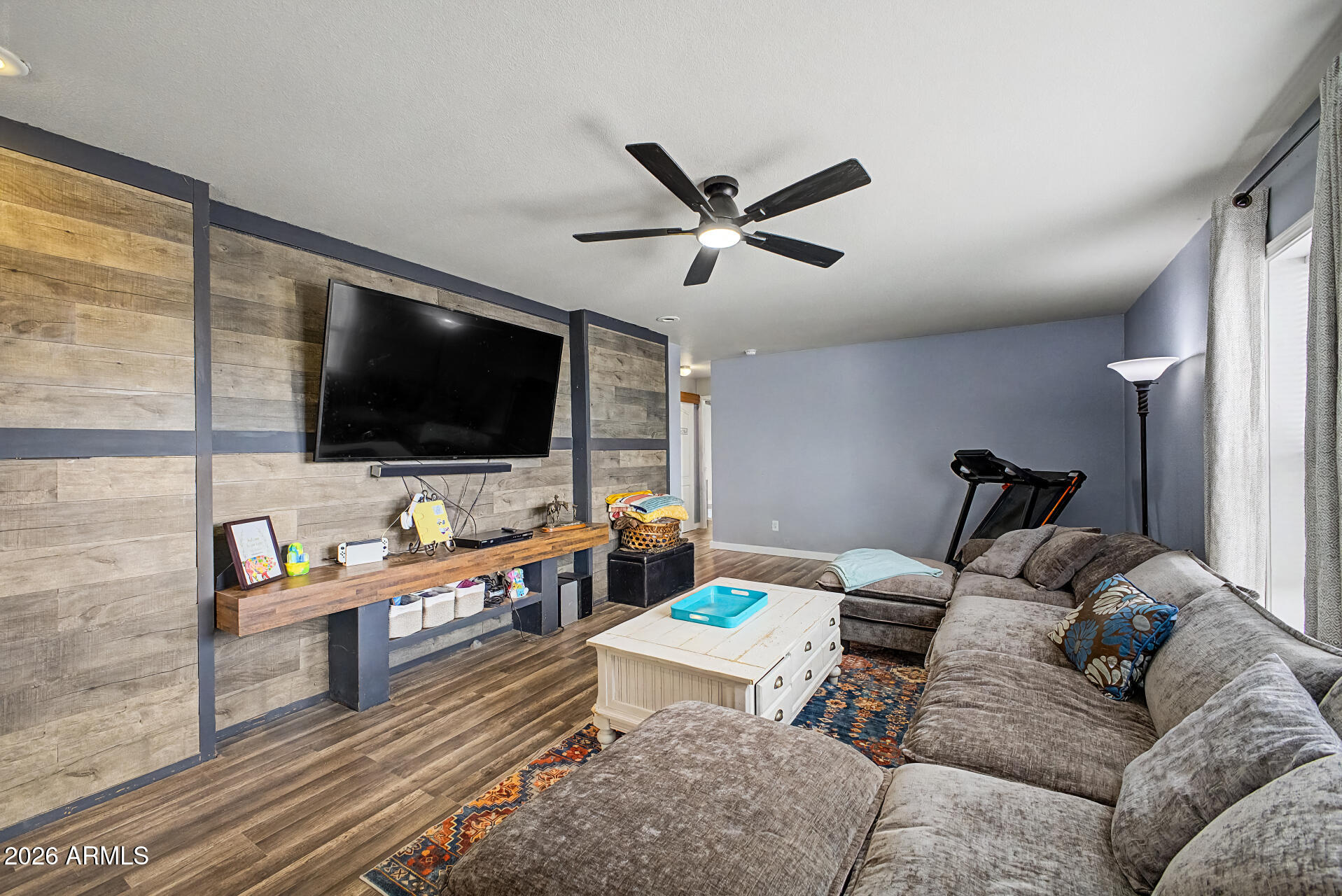 11637 W HARMONY Lane, Sun City, AZ 85373
