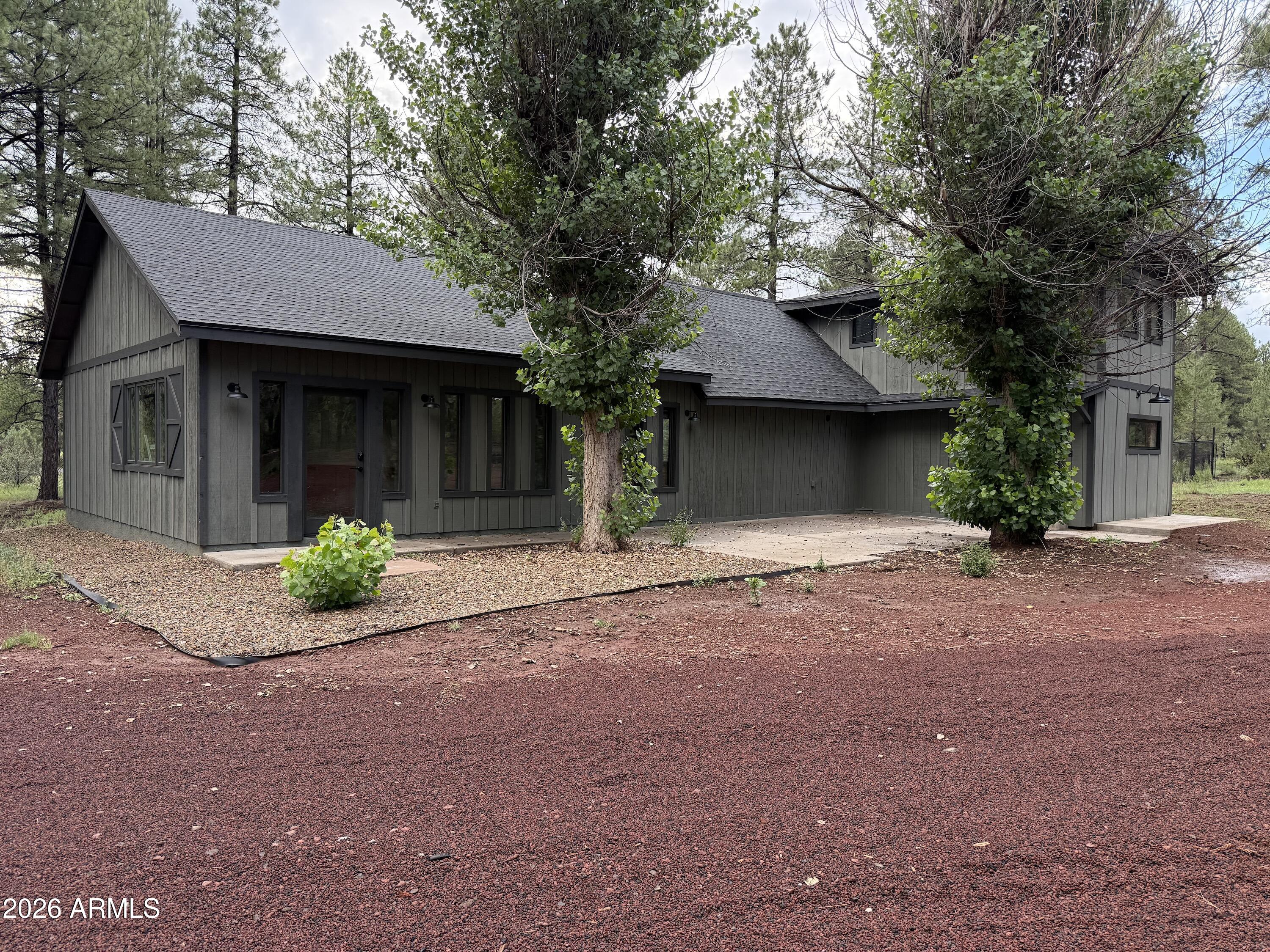 129 N SPITZ SPRING Road, Parks, AZ 86018