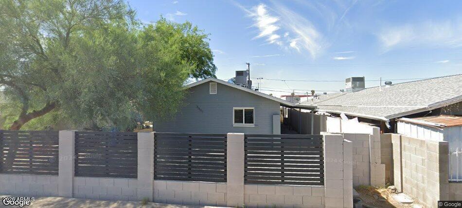 3601 W Maricopa Street, Phoenix, AZ 85009