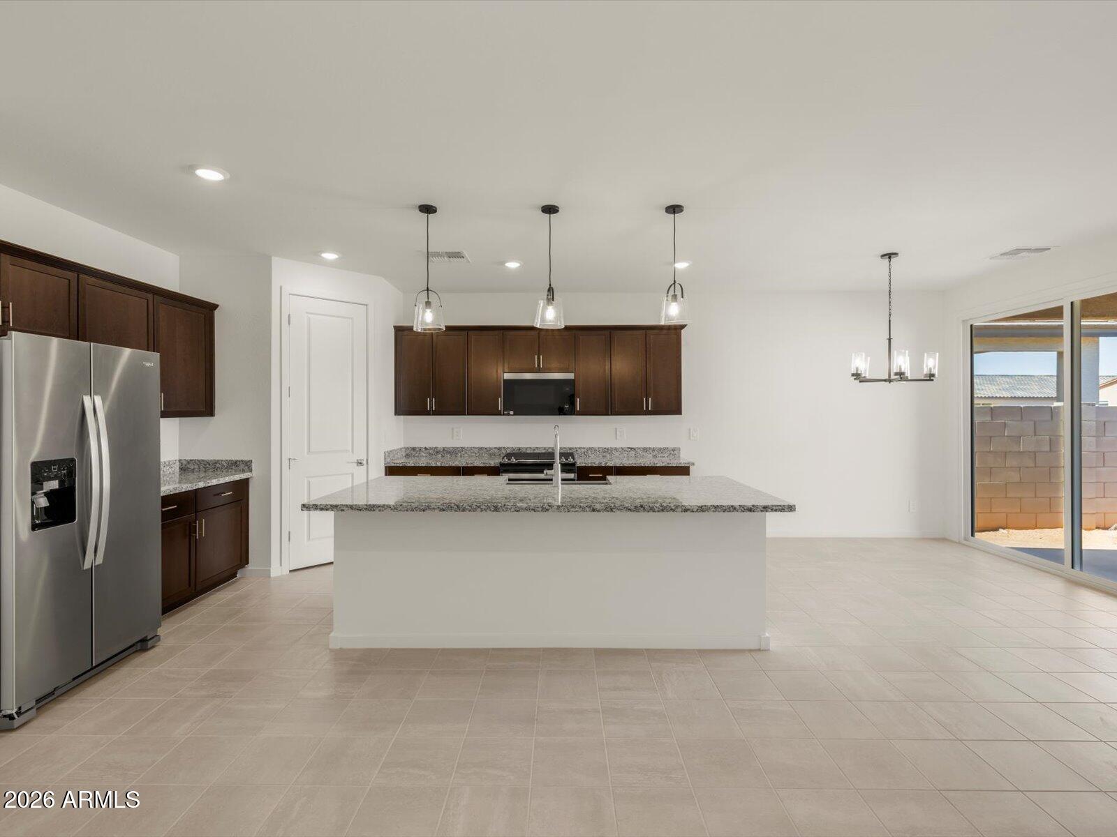 8395 W SARATOGA Way, Florence, AZ 85132