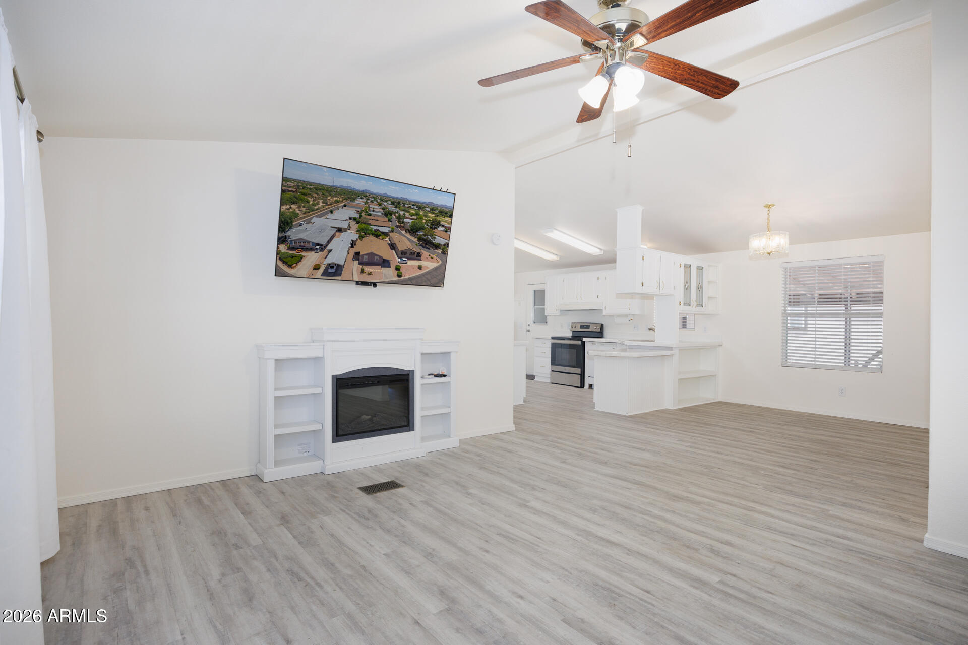 3901 E PINNACLE PEAK Road 295, Phoenix, AZ 85050