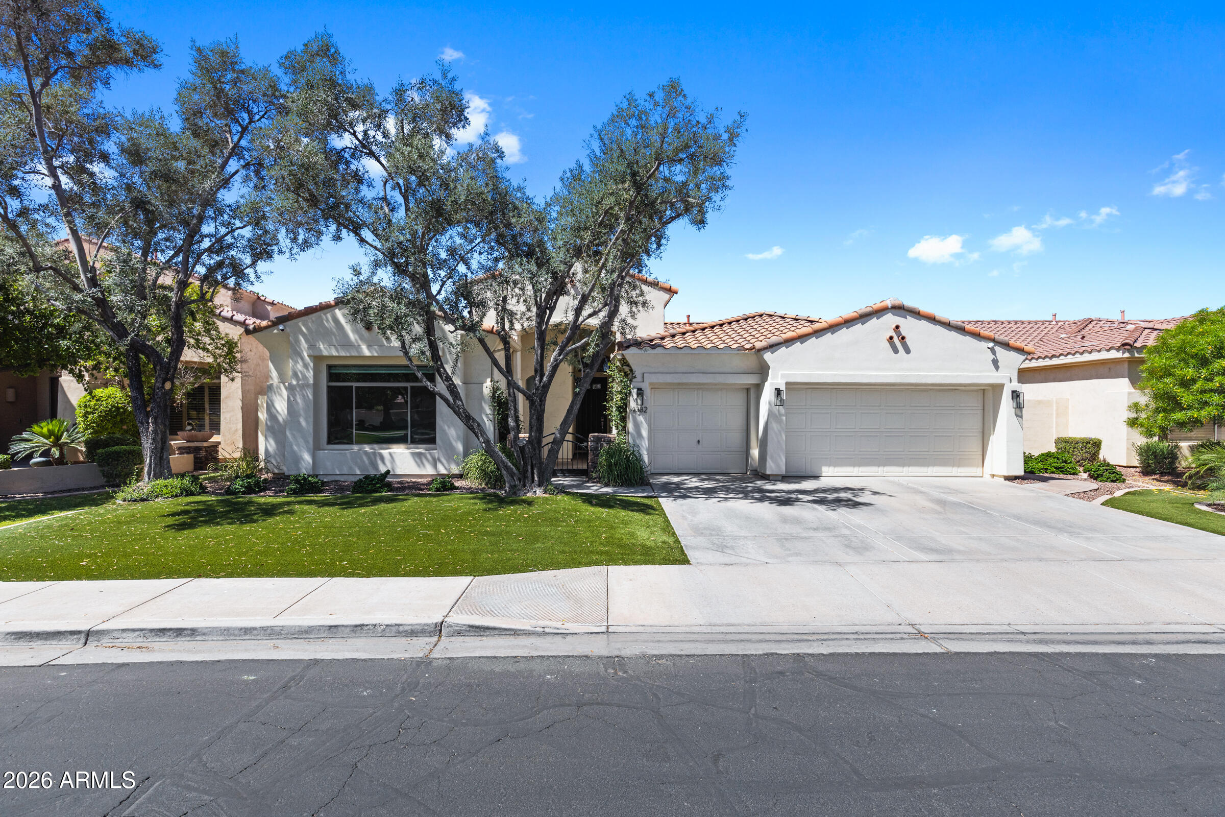 4382 S WILDFLOWER Place, Chandler, AZ 85248