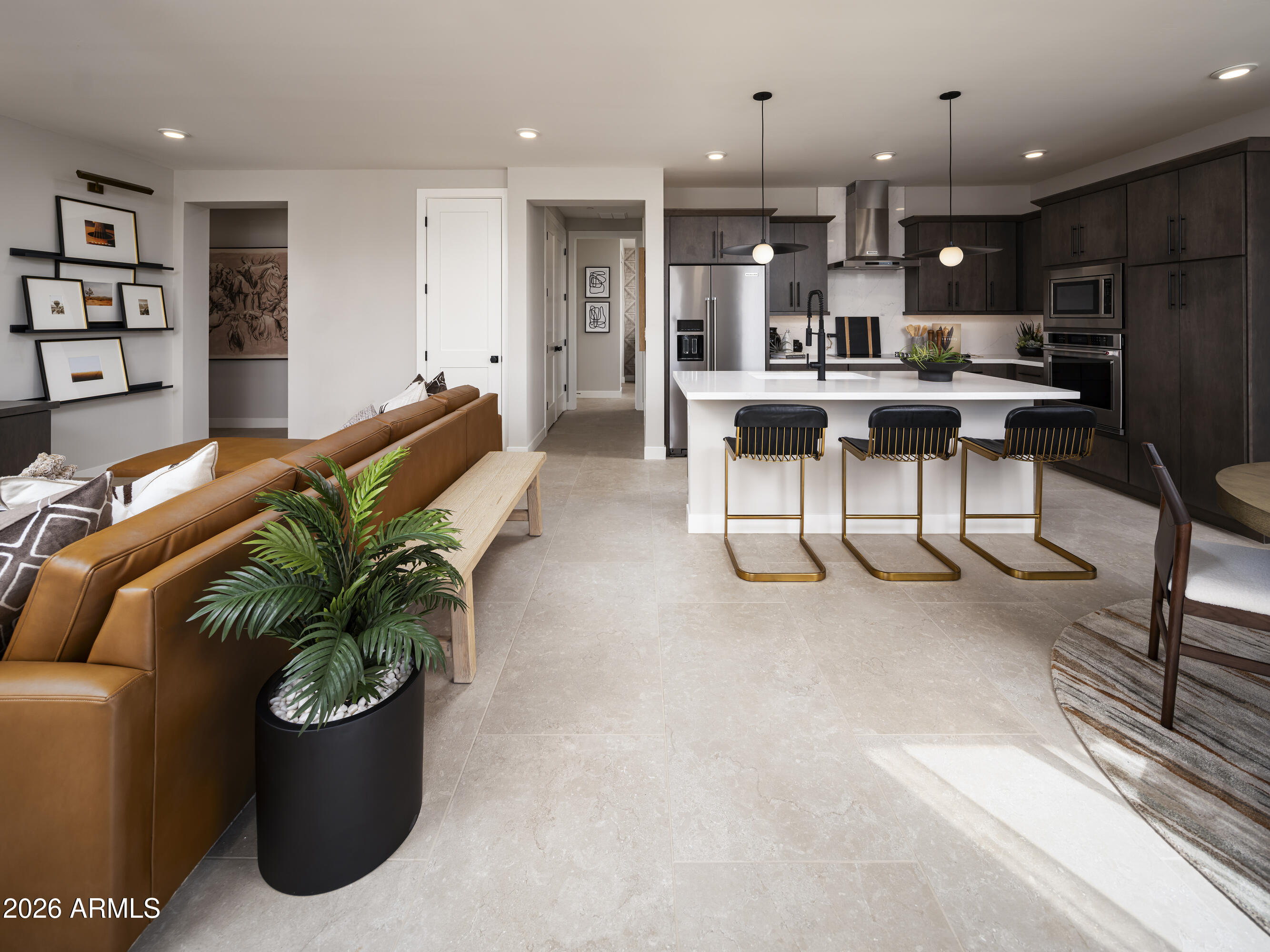 2121 W SONORAN DESERT Drive 167, Phoenix, AZ 85085