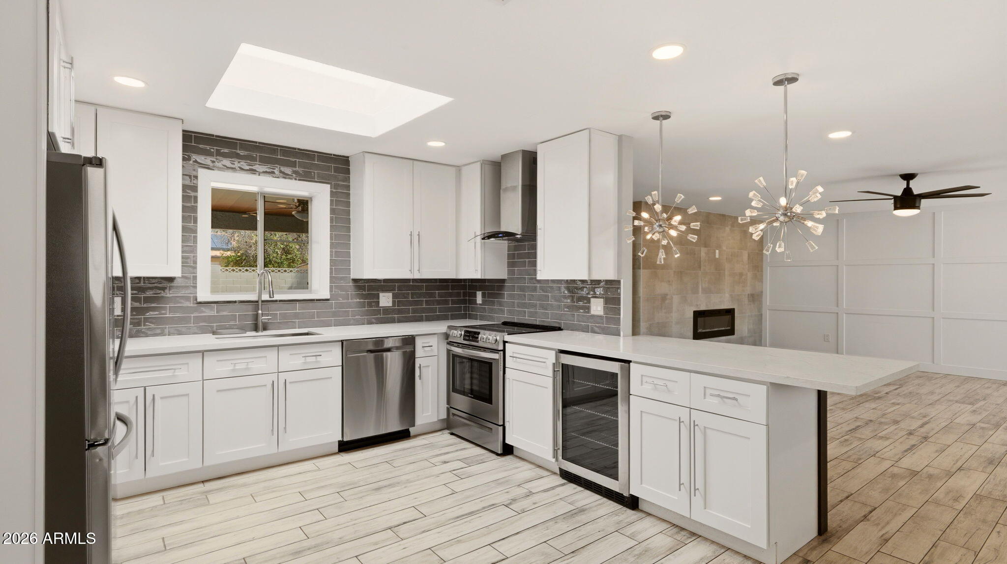 4240 E DESERT CACTUS Street, Phoenix, AZ 85032