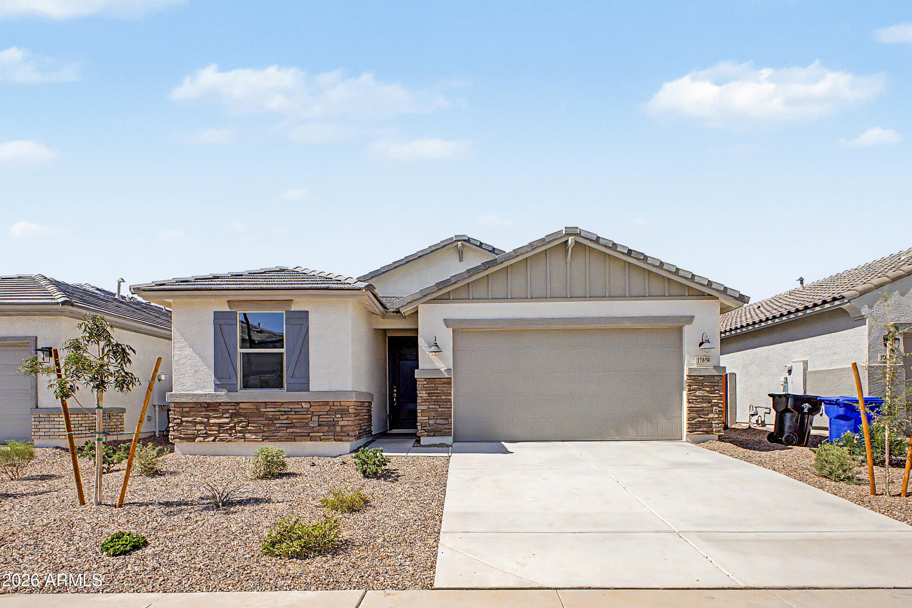 17058 W BUCKHORN Trail, Surprise, AZ 85387