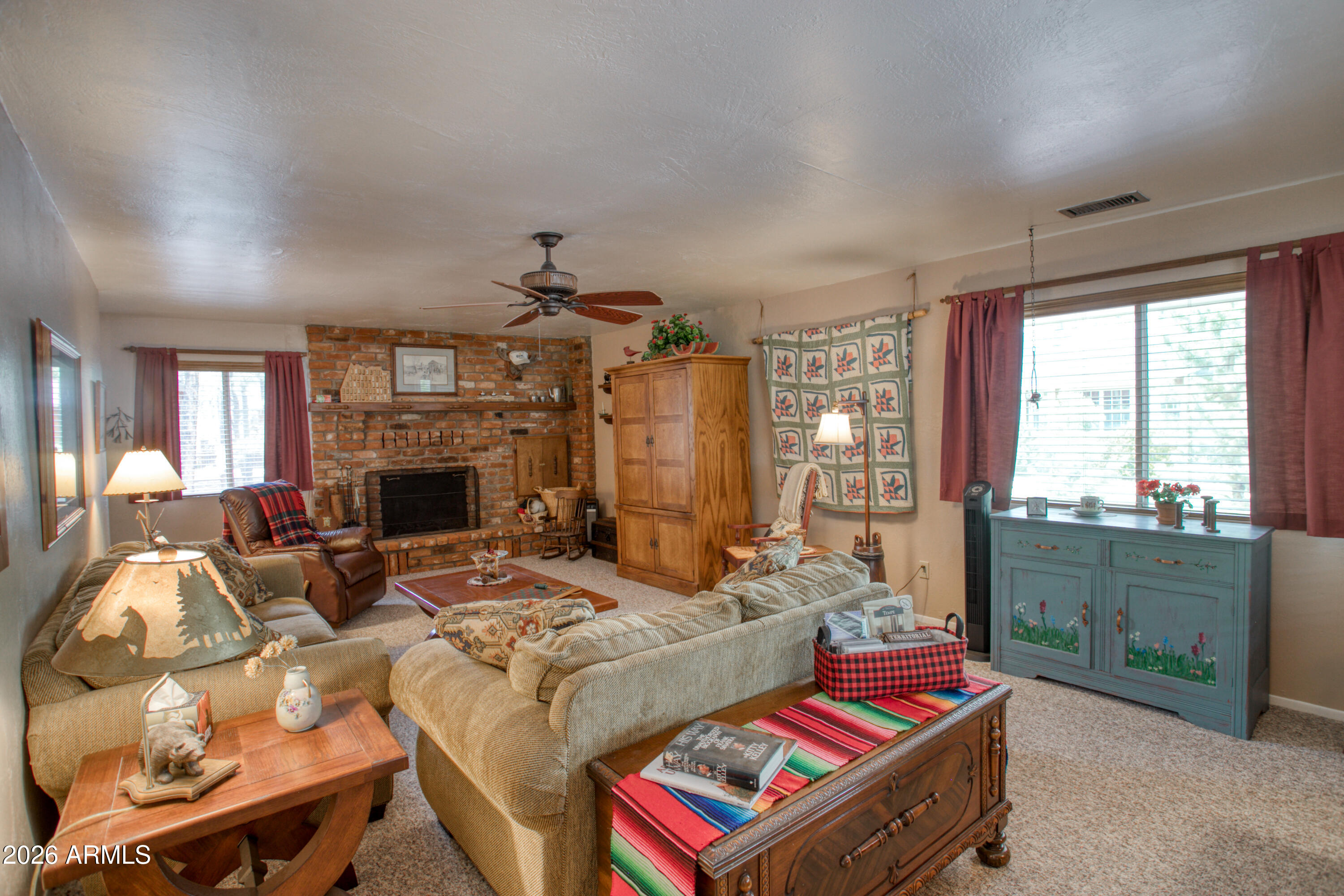 2462 BLACK BEAVER Lane, Pinetop, AZ 85935