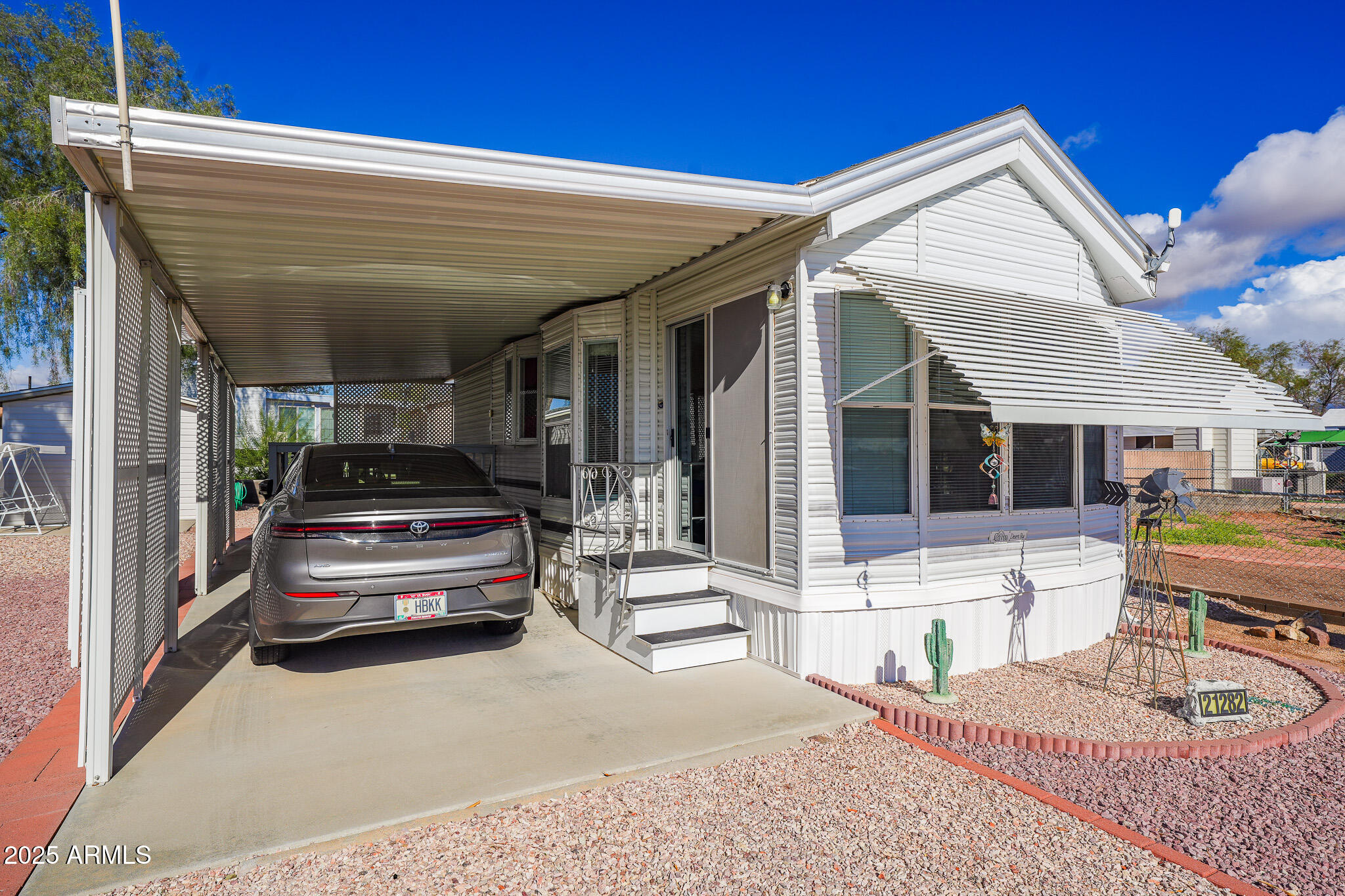 21282 N Escapees Way #409, Congress, AZ 85332