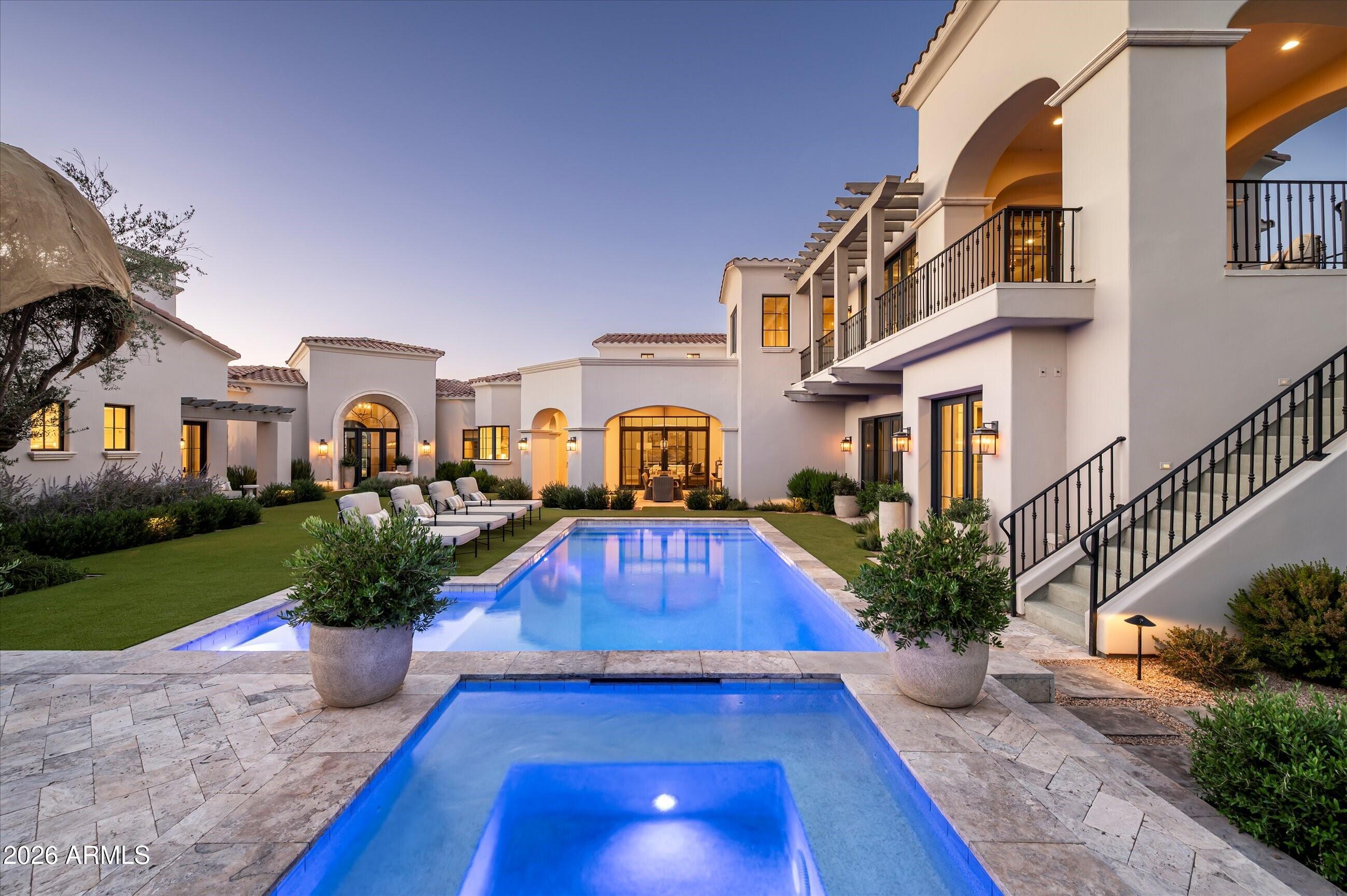 4540 S ETHAN Place, Chandler, AZ 85248