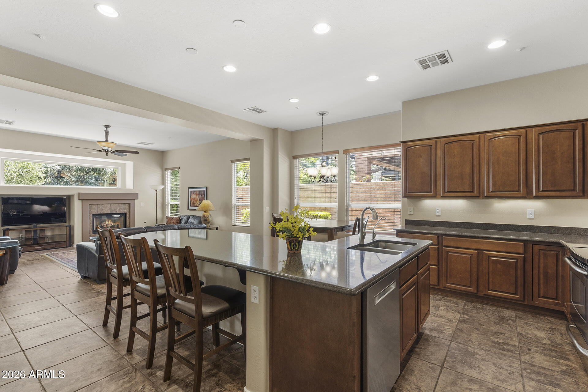 13047 W PLUM Road, Peoria, AZ 85383