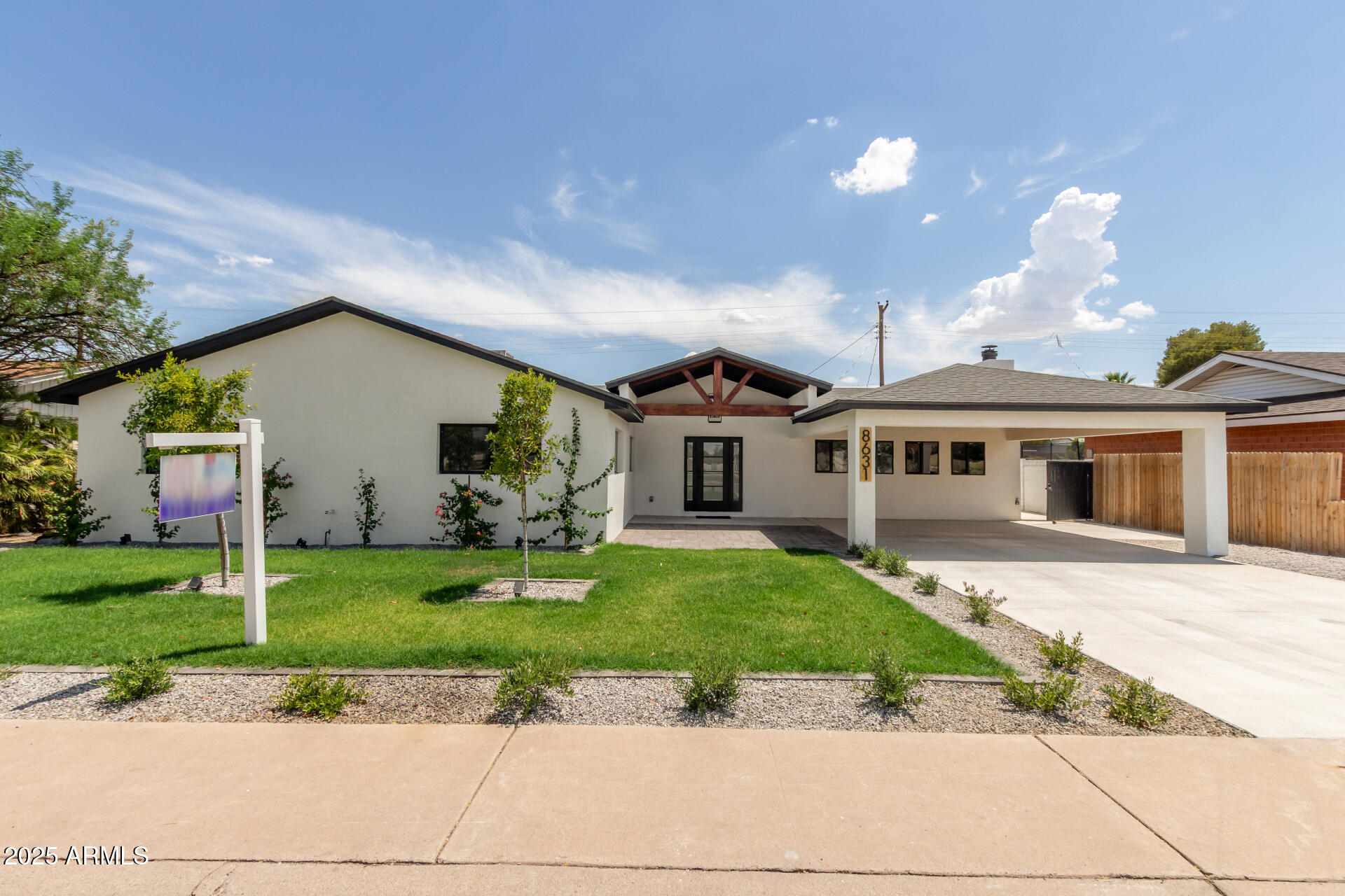 8631 E THOMAS Road, Scottsdale, AZ 85251