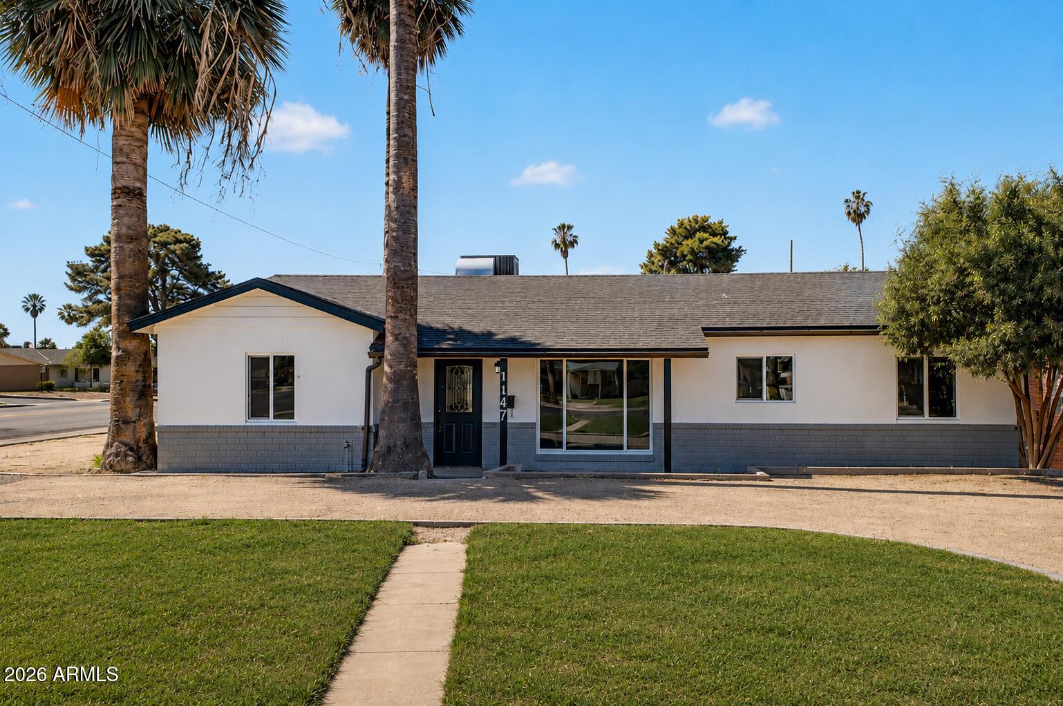 1147 E FLYNN Lane, Phoenix, AZ 85014
