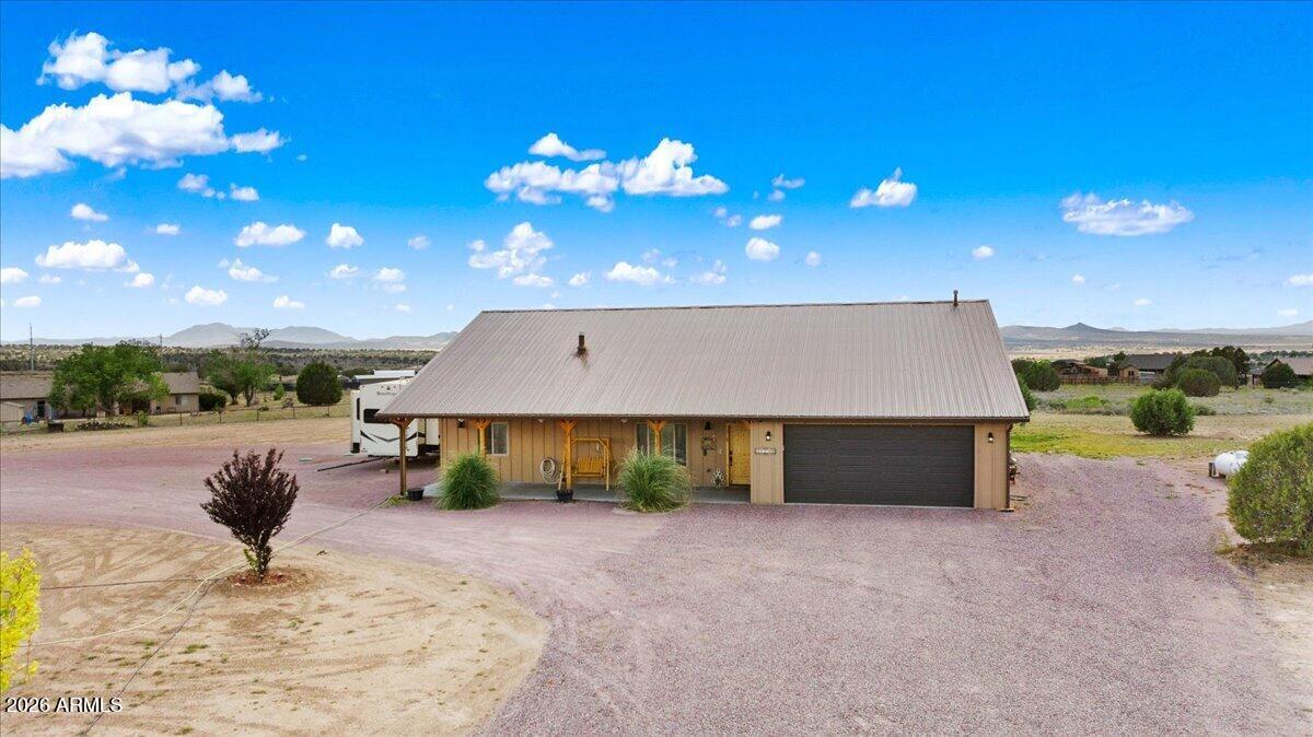 24720 N RJ Way, Paulden, AZ 86334