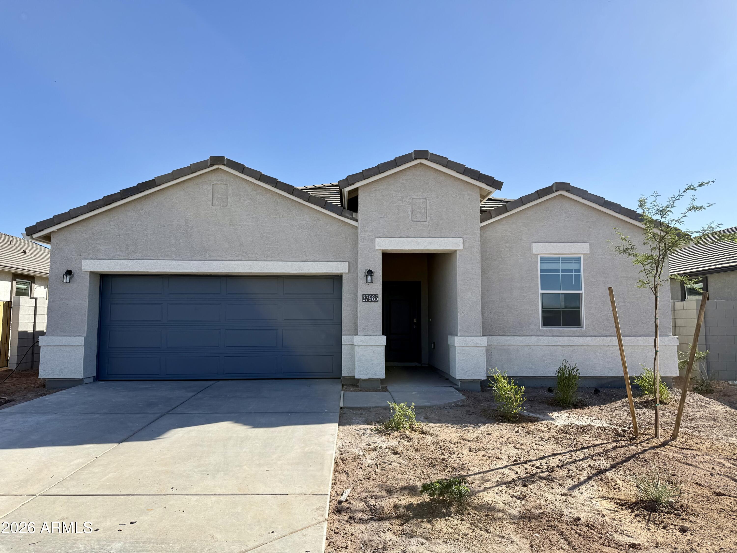 37985 W CAPRI Avenue, Maricopa, AZ 85138