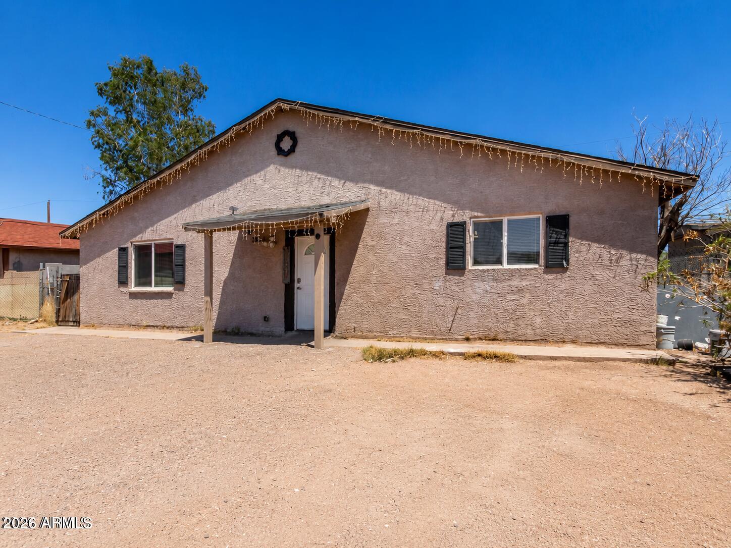 2828 E CHIPMAN Road, Phoenix, AZ 85040