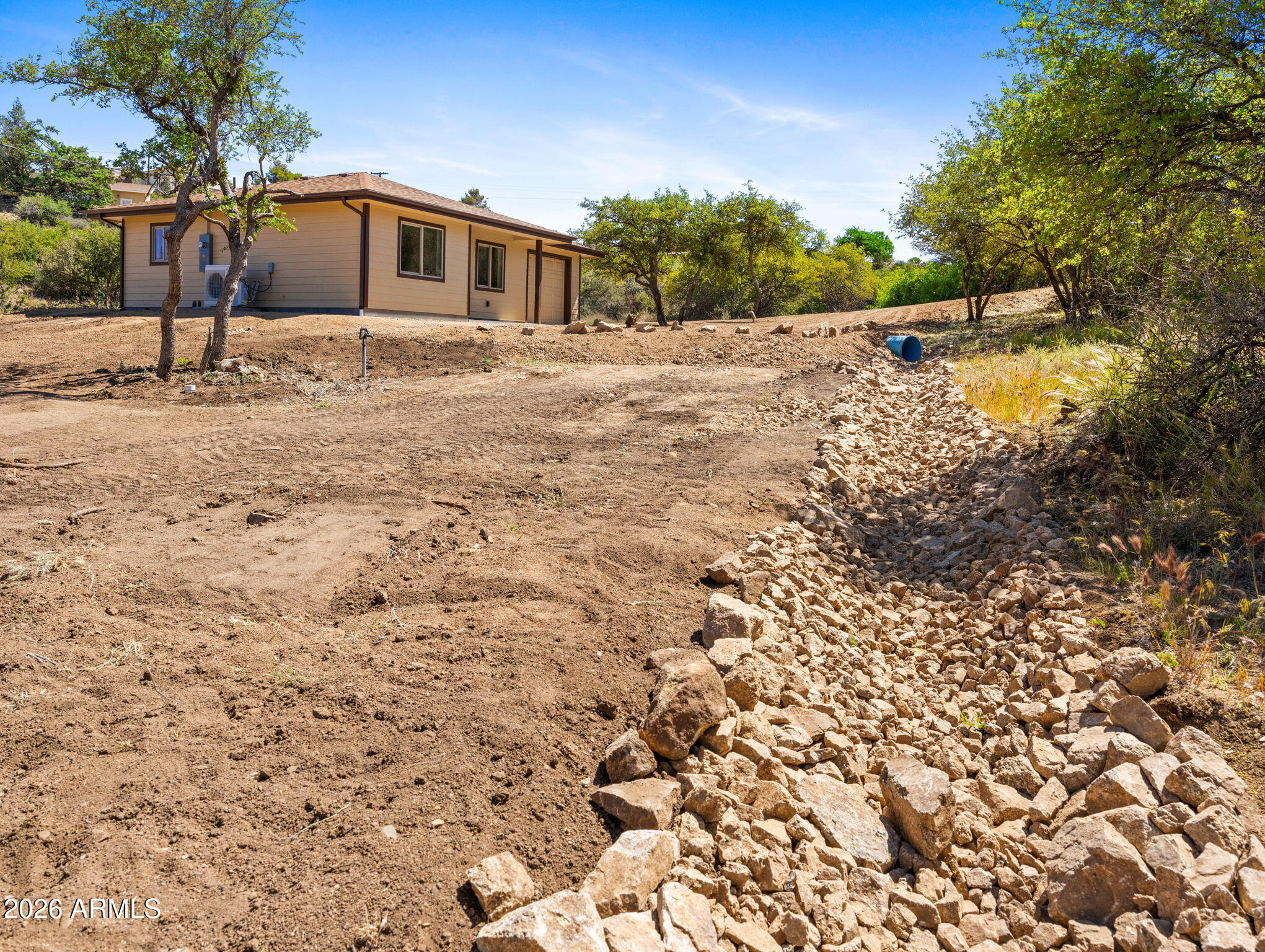 18290 S Niblick Drive, Peeples Valley, AZ 86332