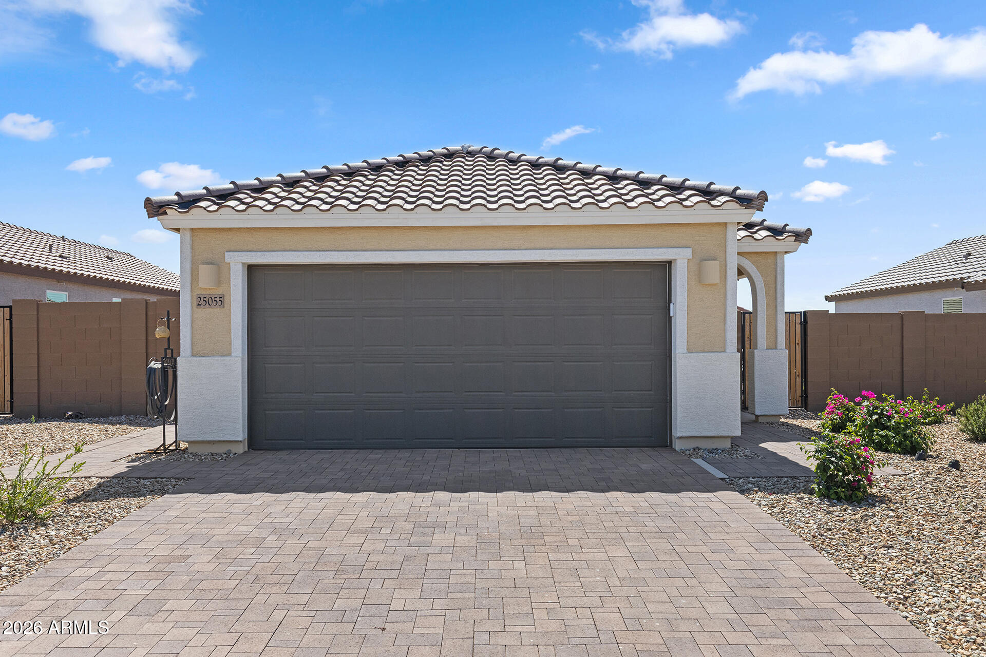 25055 N 174TH Lane, Surprise, AZ 85387