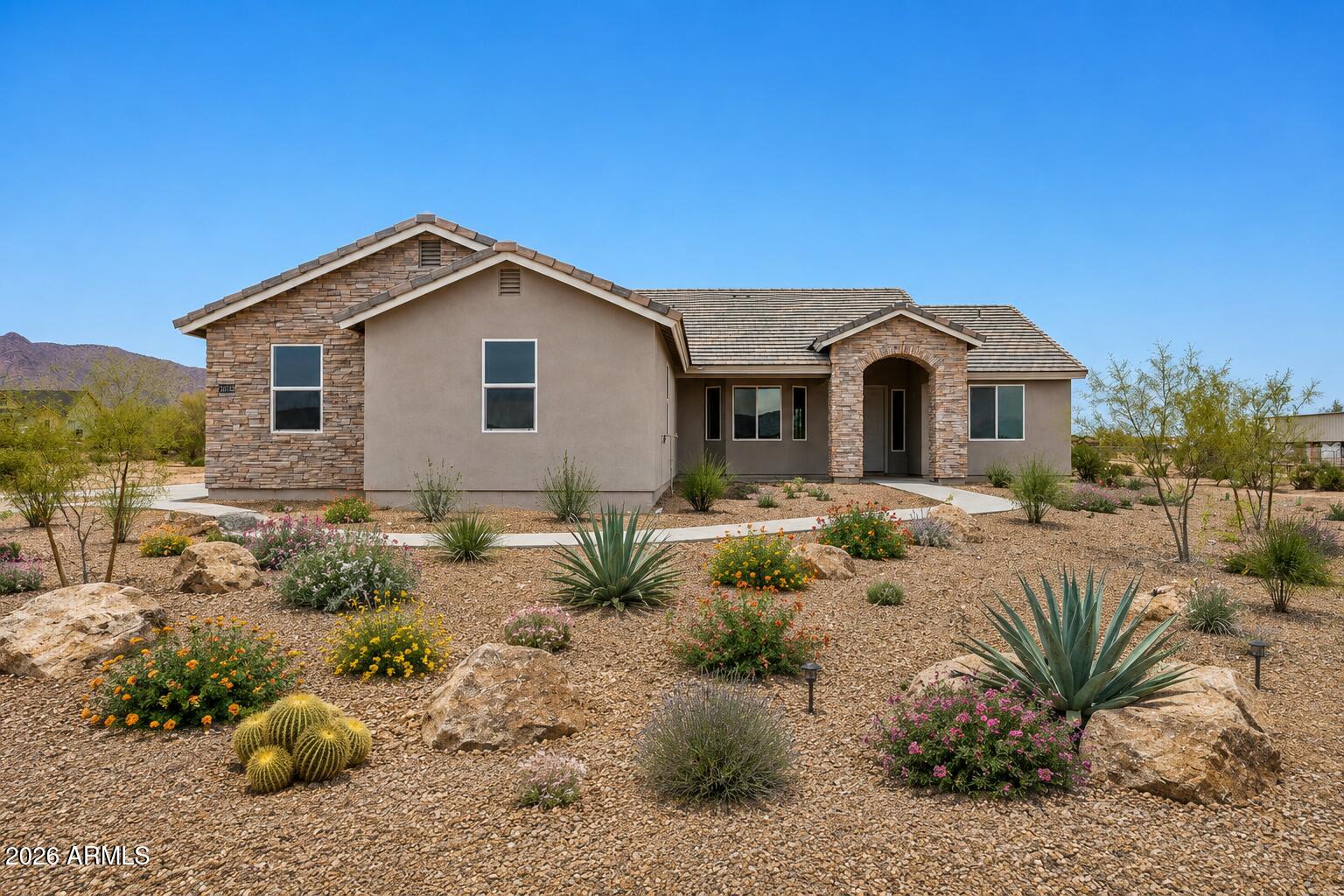 2010 W Lucky Lane, Queen Creek, AZ 85144