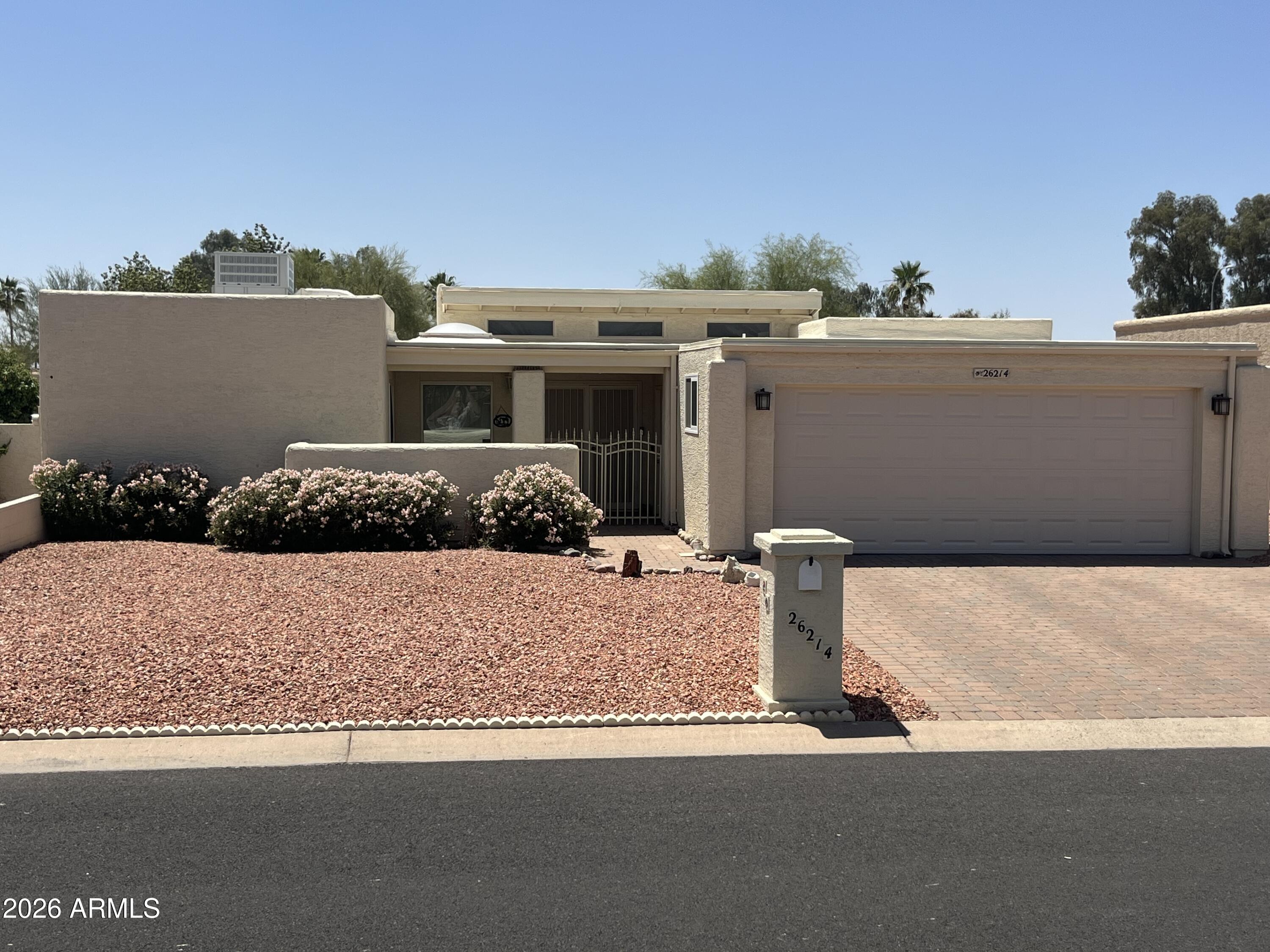 26214 S GLENBURN Drive, Sun Lakes, AZ 85248