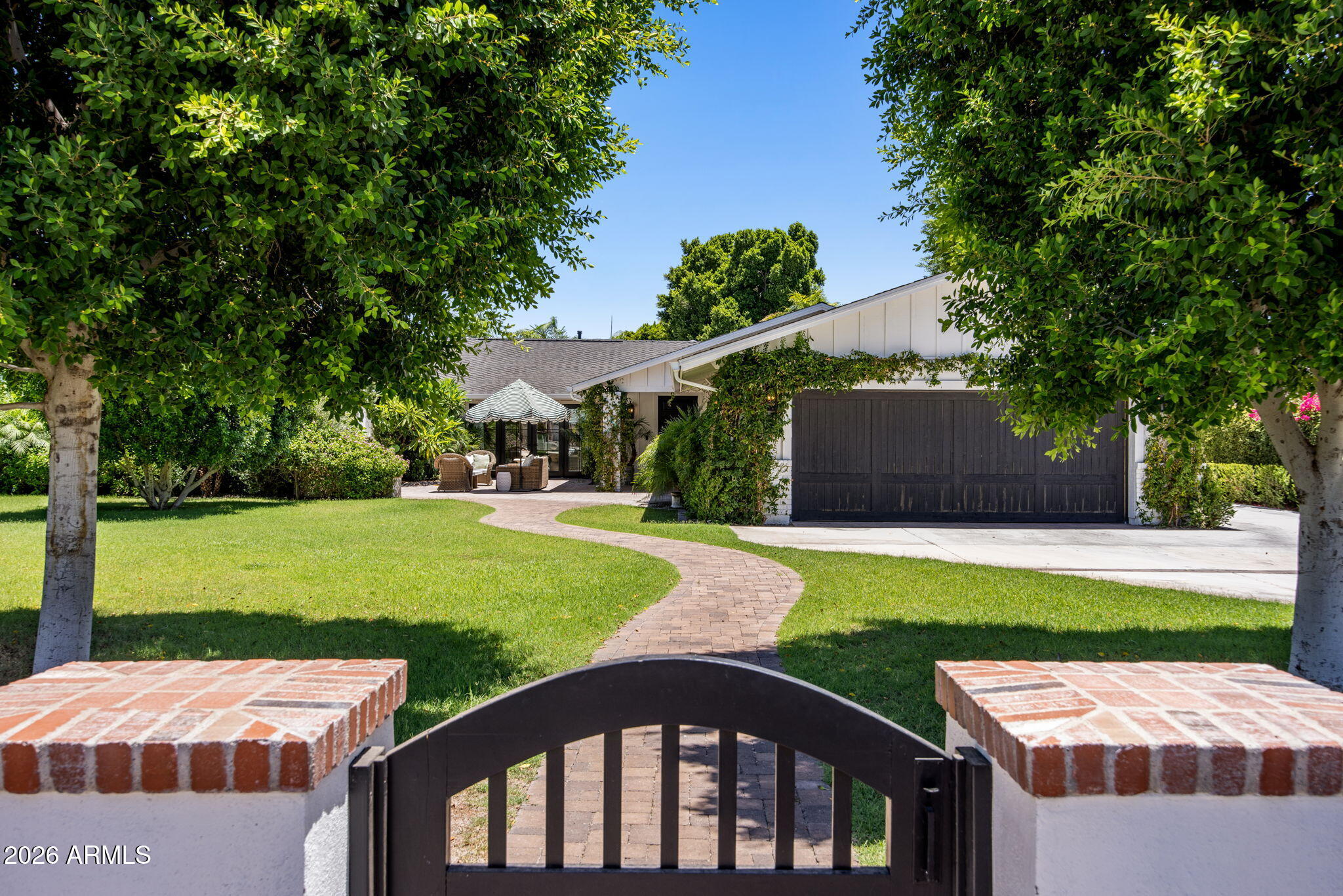 4227 N JOKAKE Drive, Scottsdale, AZ 85251