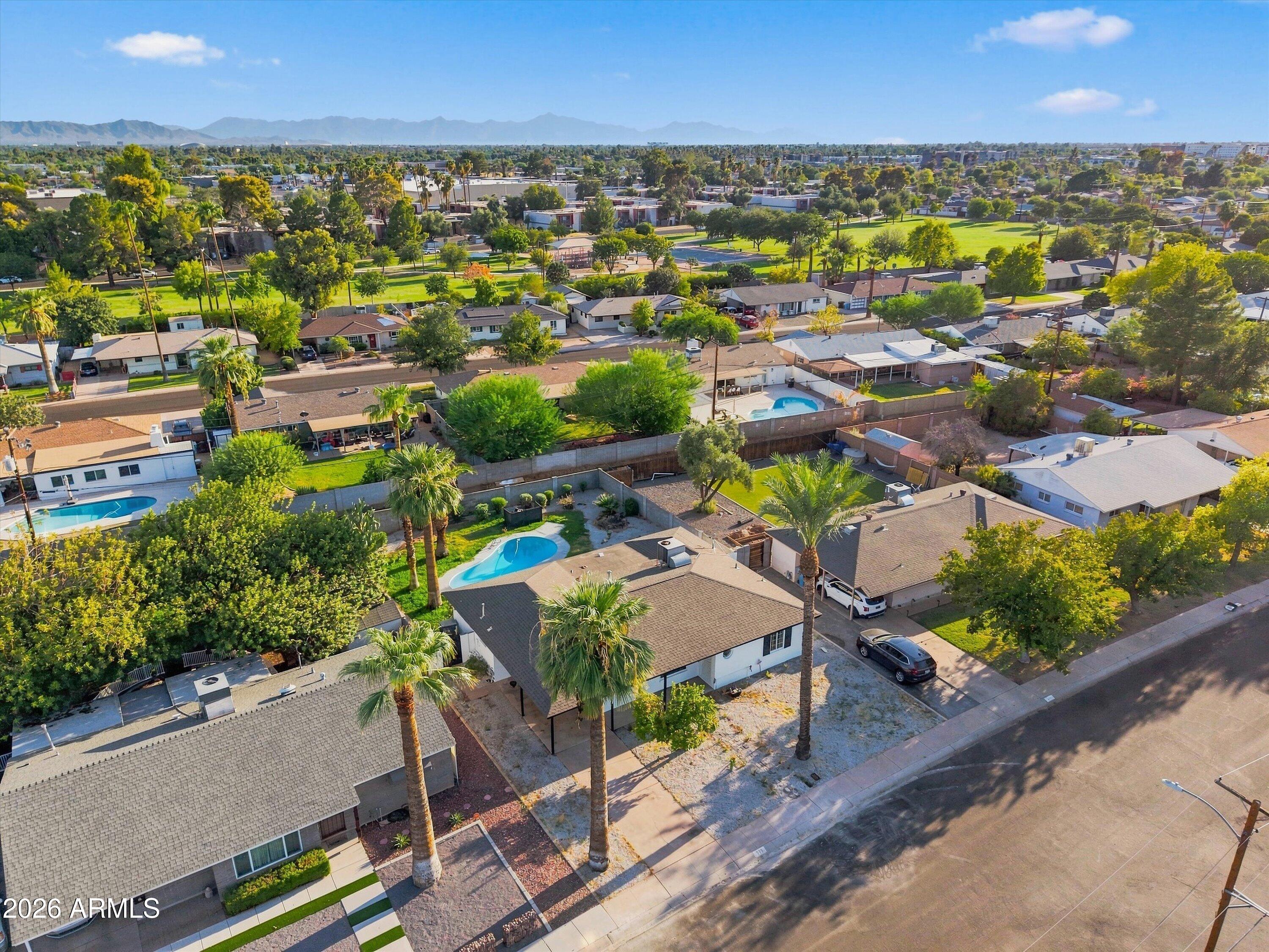 717 W GEORGIA Avenue, Phoenix, AZ 85013