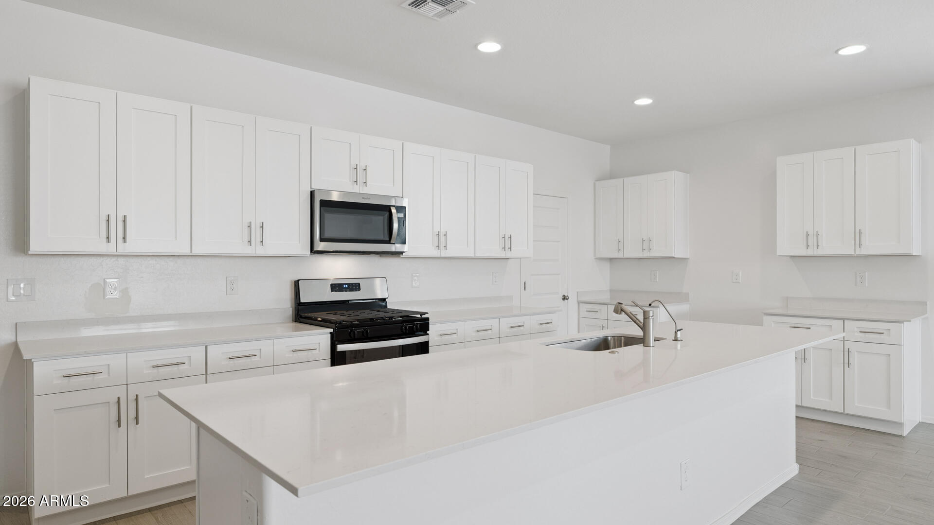 46591 W SKYLINE Drive, Maricopa, AZ 85139