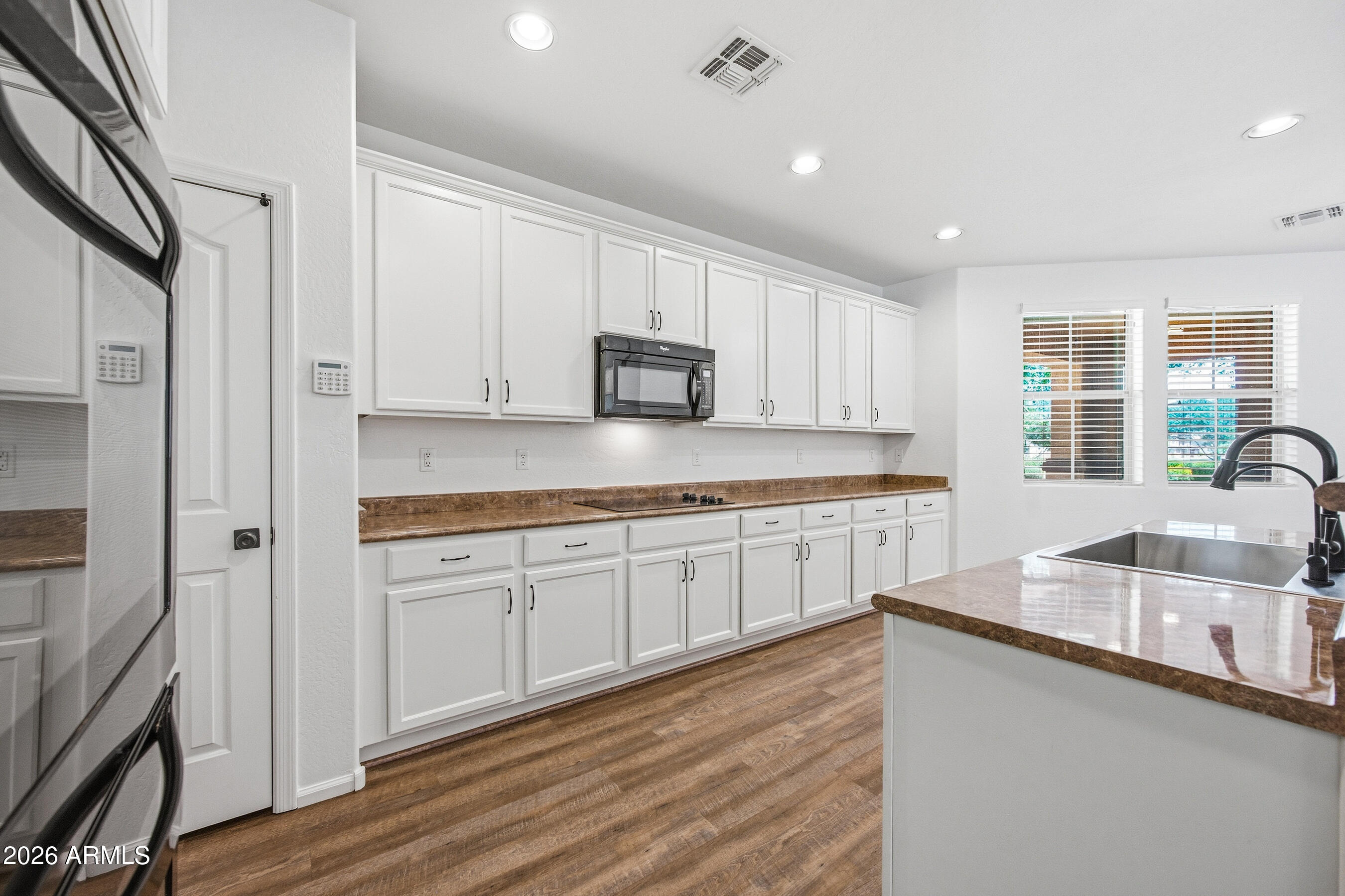 4075 E NUNNELEY Road, Gilbert, AZ 85296