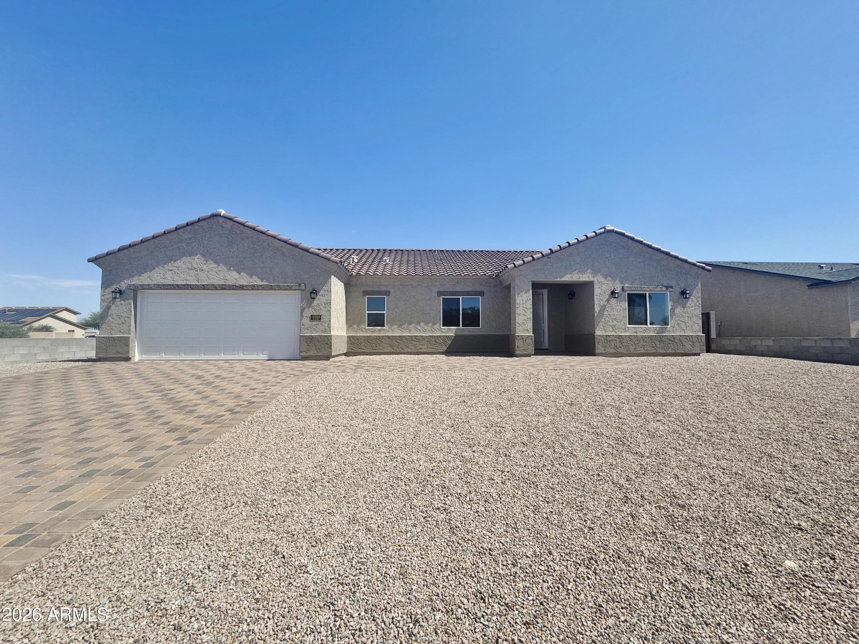 10066 W SUNBIRD Drive, Arizona City, AZ 85123