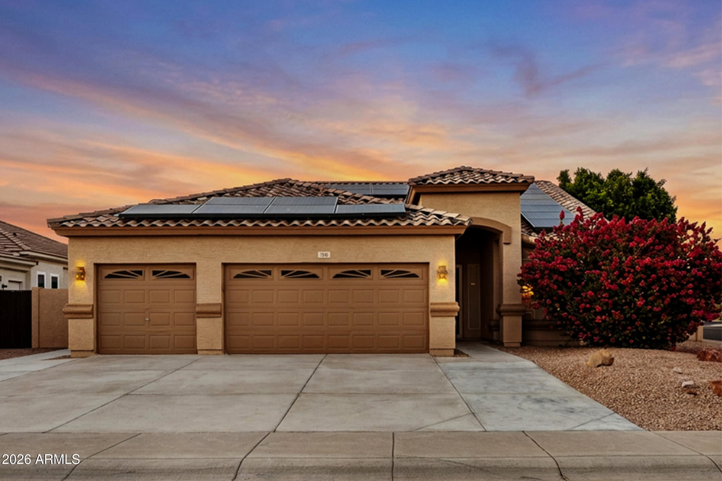 700 W CHERRYWOOD Drive, Chandler, AZ 85248