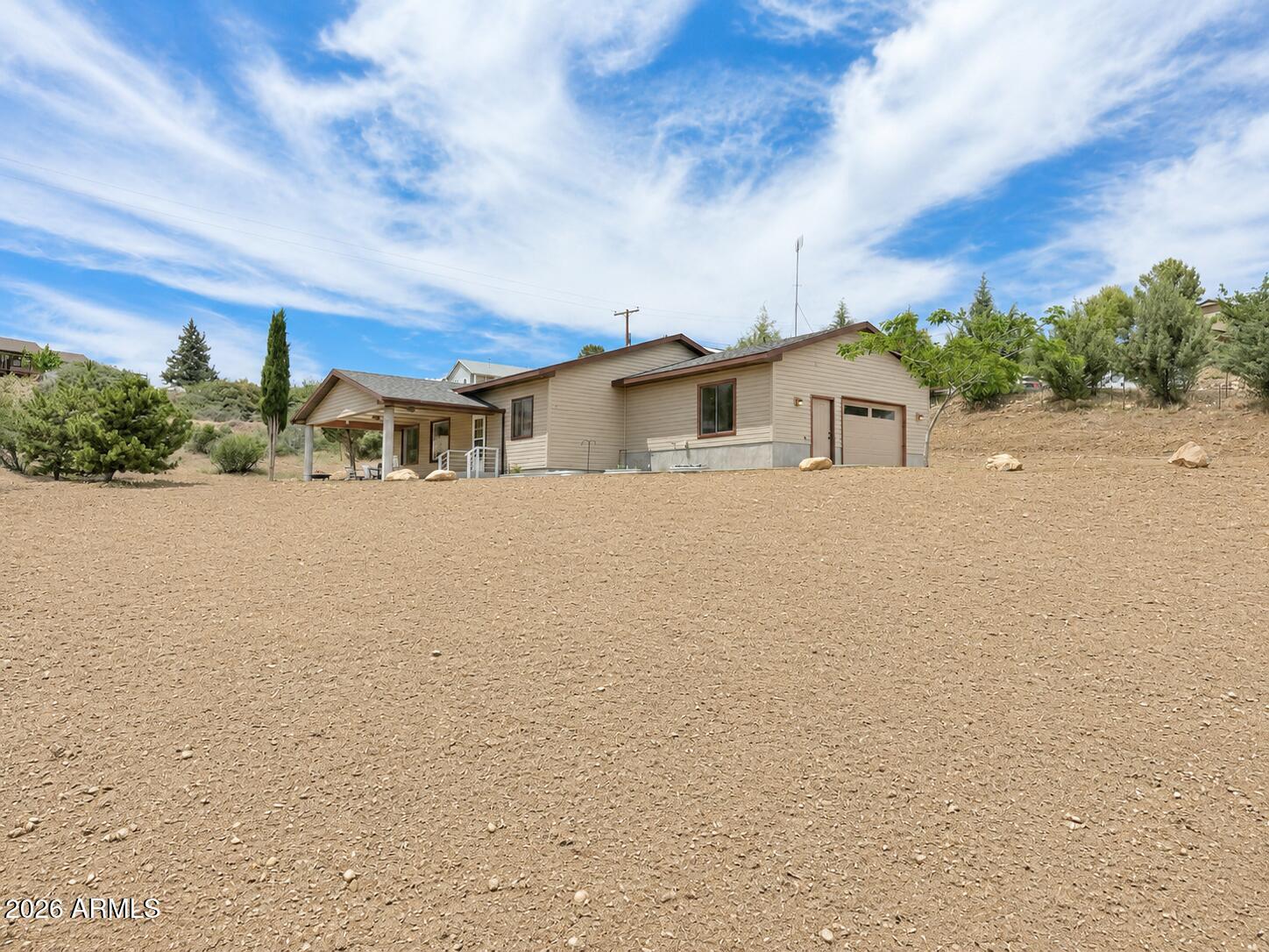18168 S SPOON Road, Peeples Valley, AZ 86332