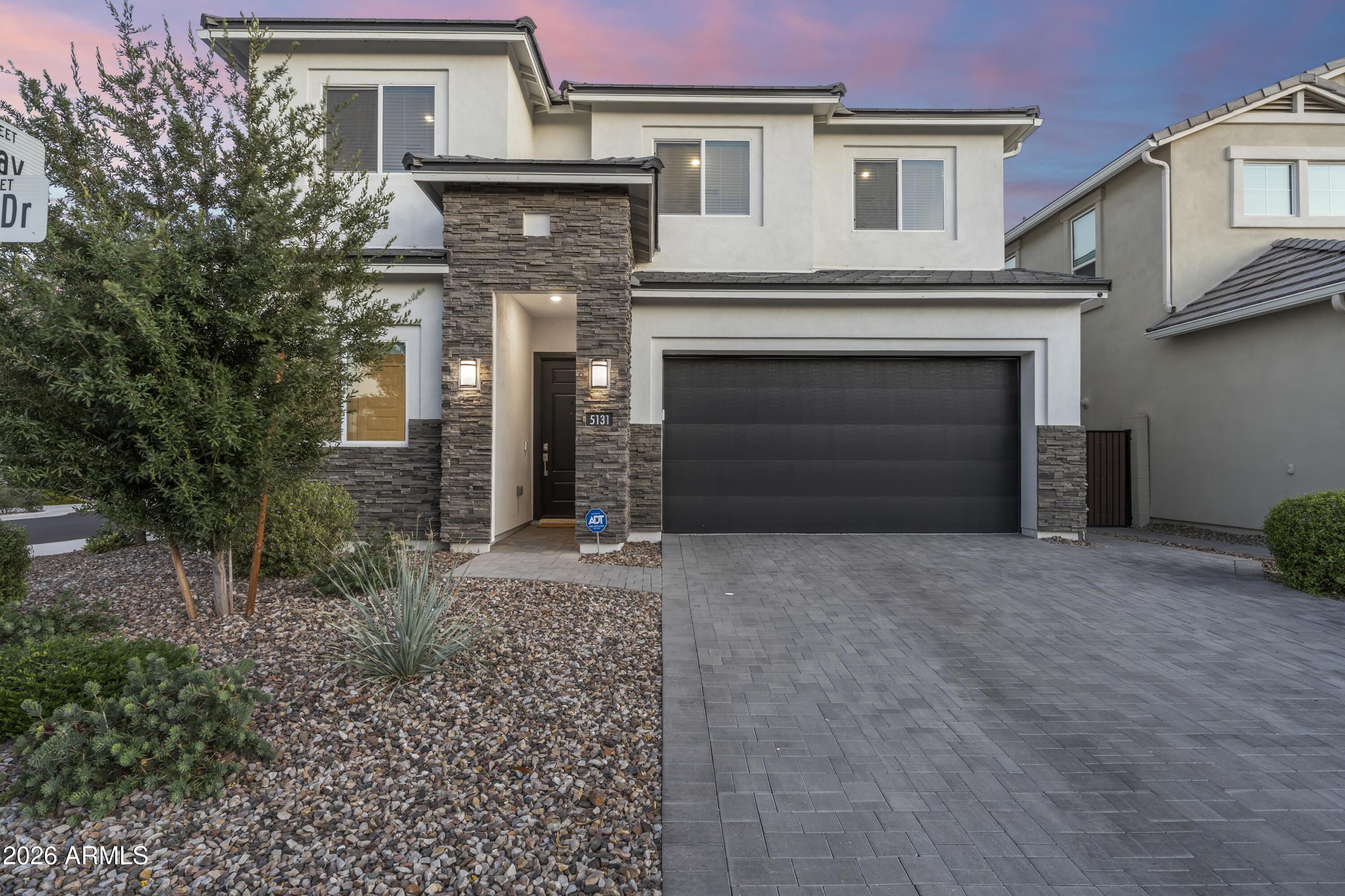 5131 E VILLAGE Drive, Scottsdale, AZ 85254