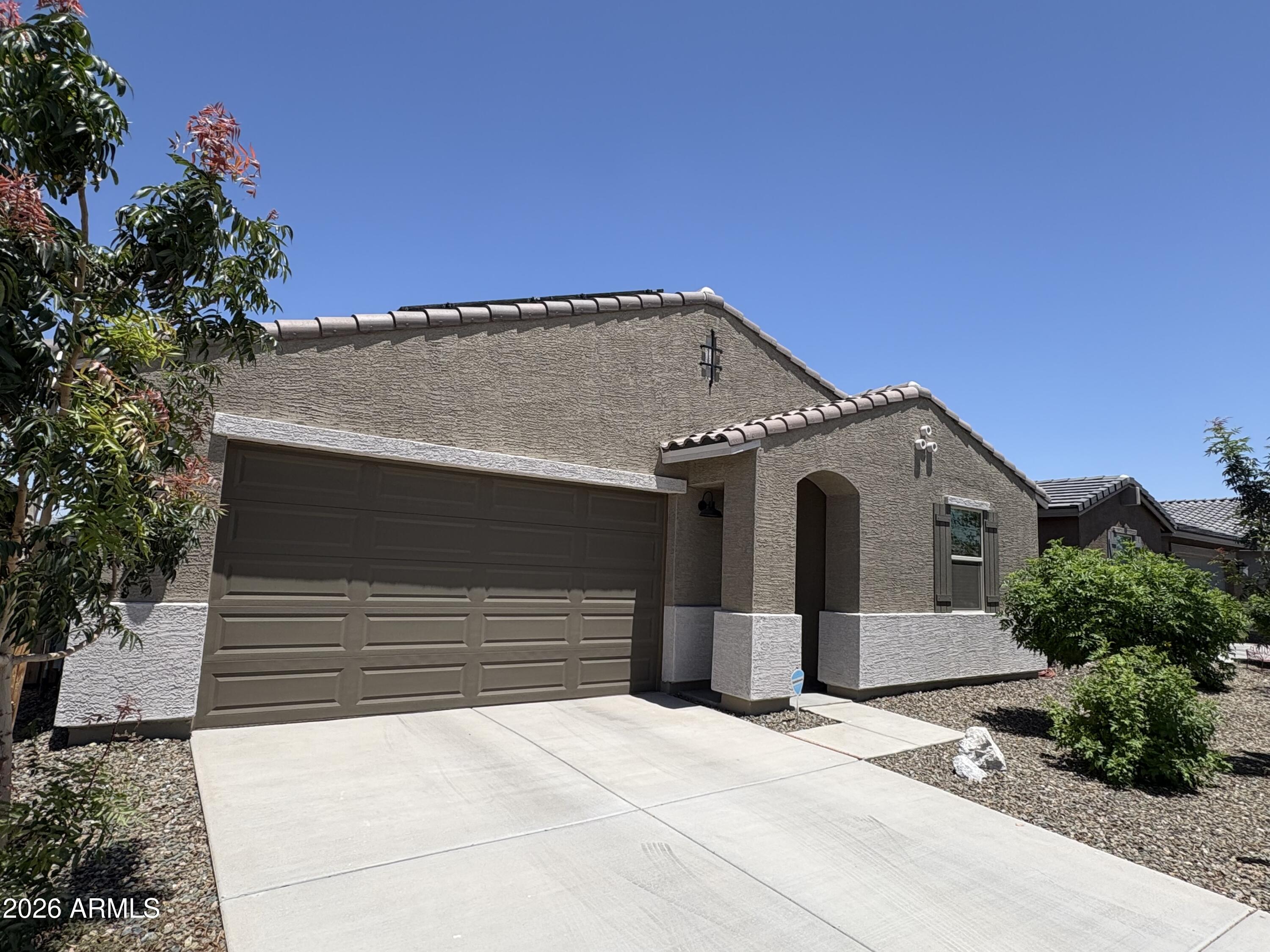 16052 W HONEYSUCKLE Drive, Surprise, AZ 85387