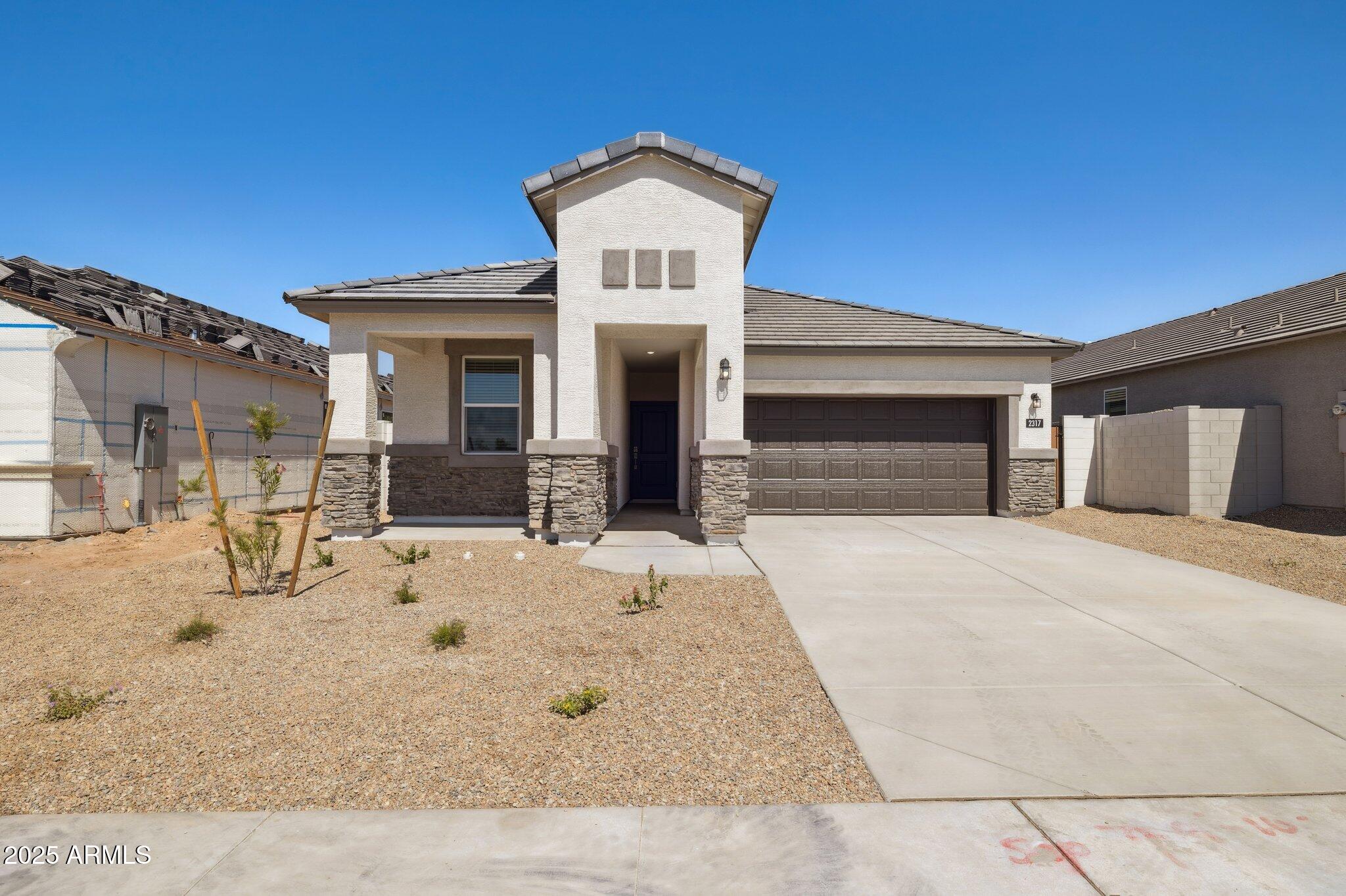 26049 W LYNNE Lane, Buckeye, AZ 85326
