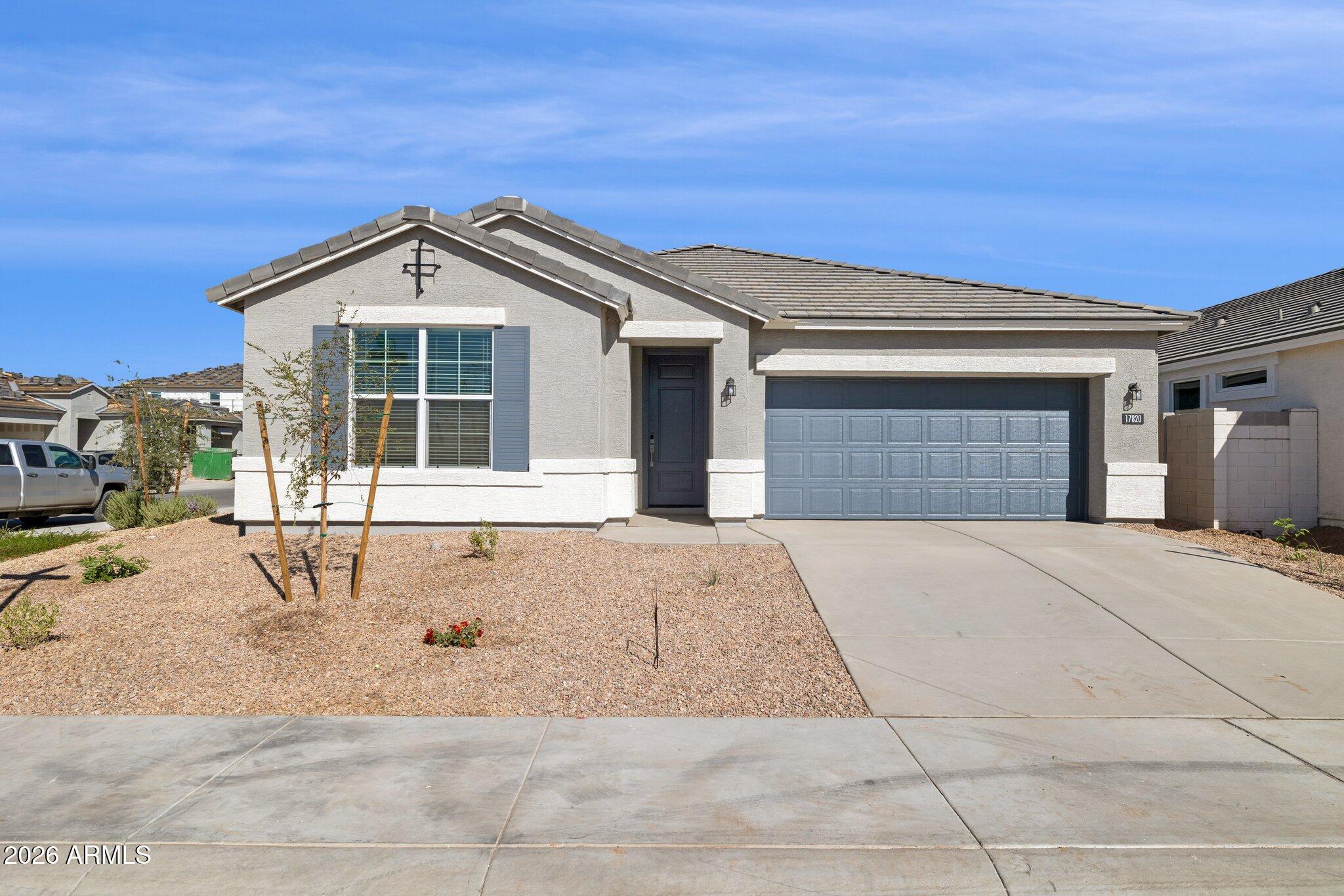 17671 W ONYX Avenue, Waddell, AZ 85355