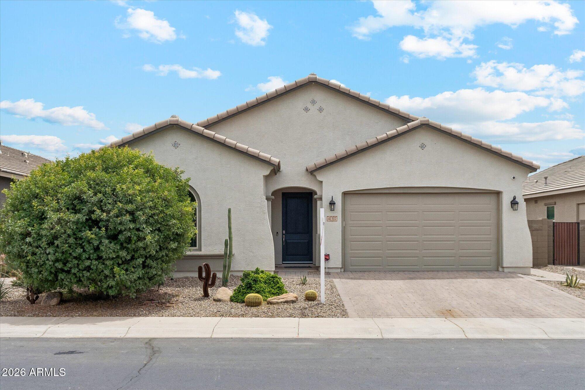 41317 W ALMIRA Drive, Maricopa, AZ 85138
