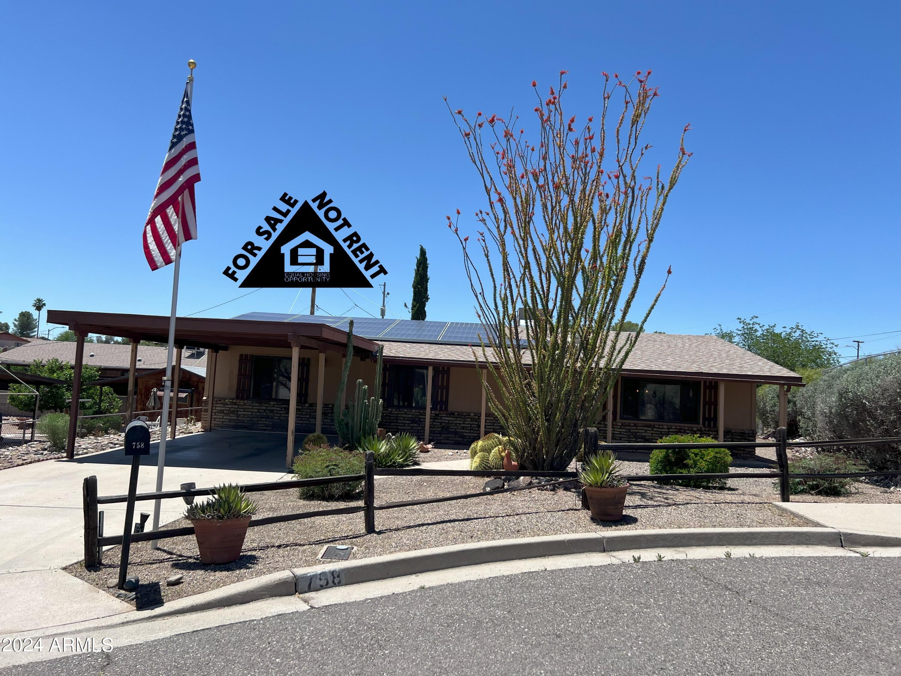 758 KACHINA Drive, Wickenburg, AZ 85390